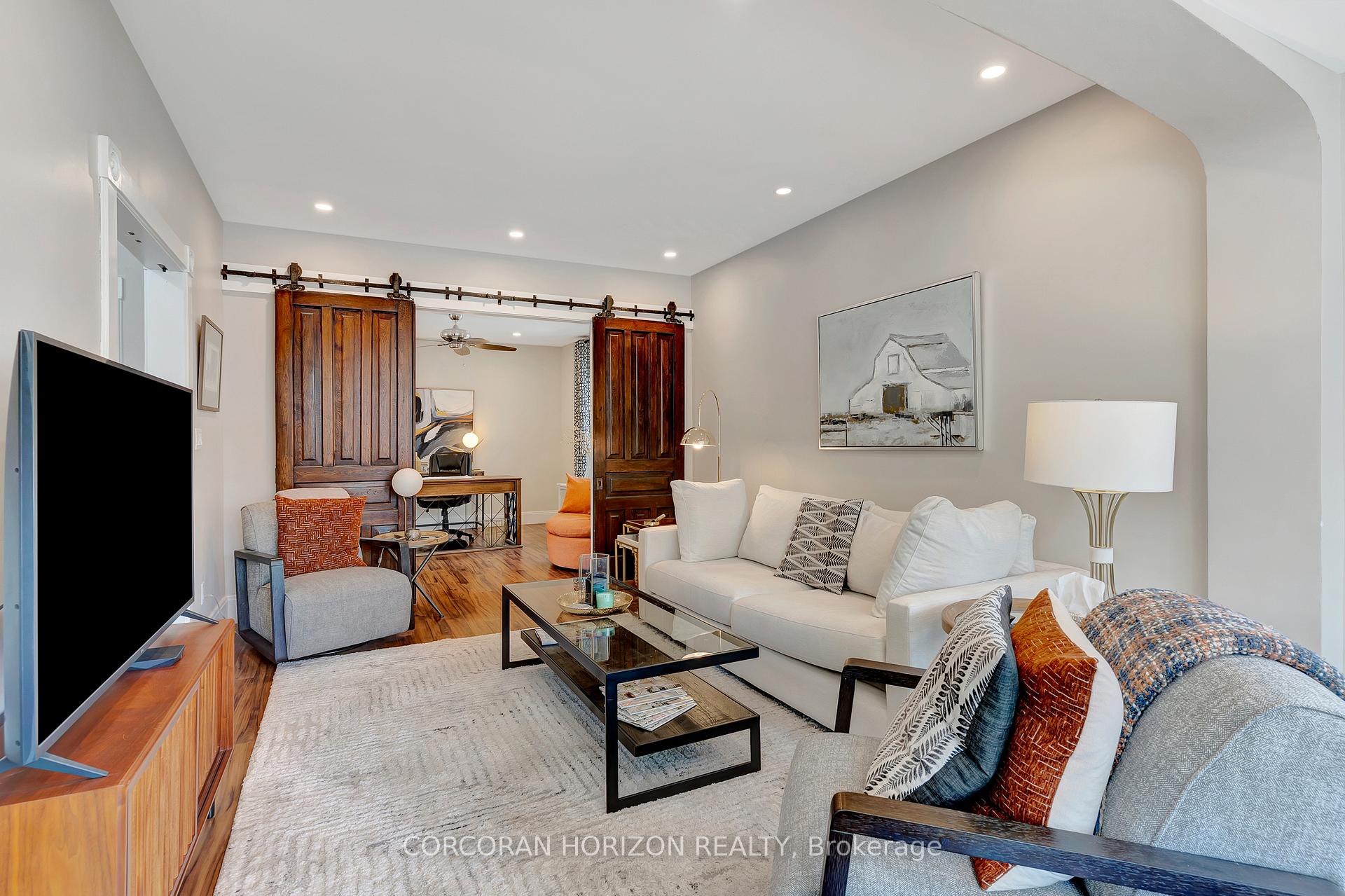 Photo 11 of 78 John Street E, Waterloo — HOMEH