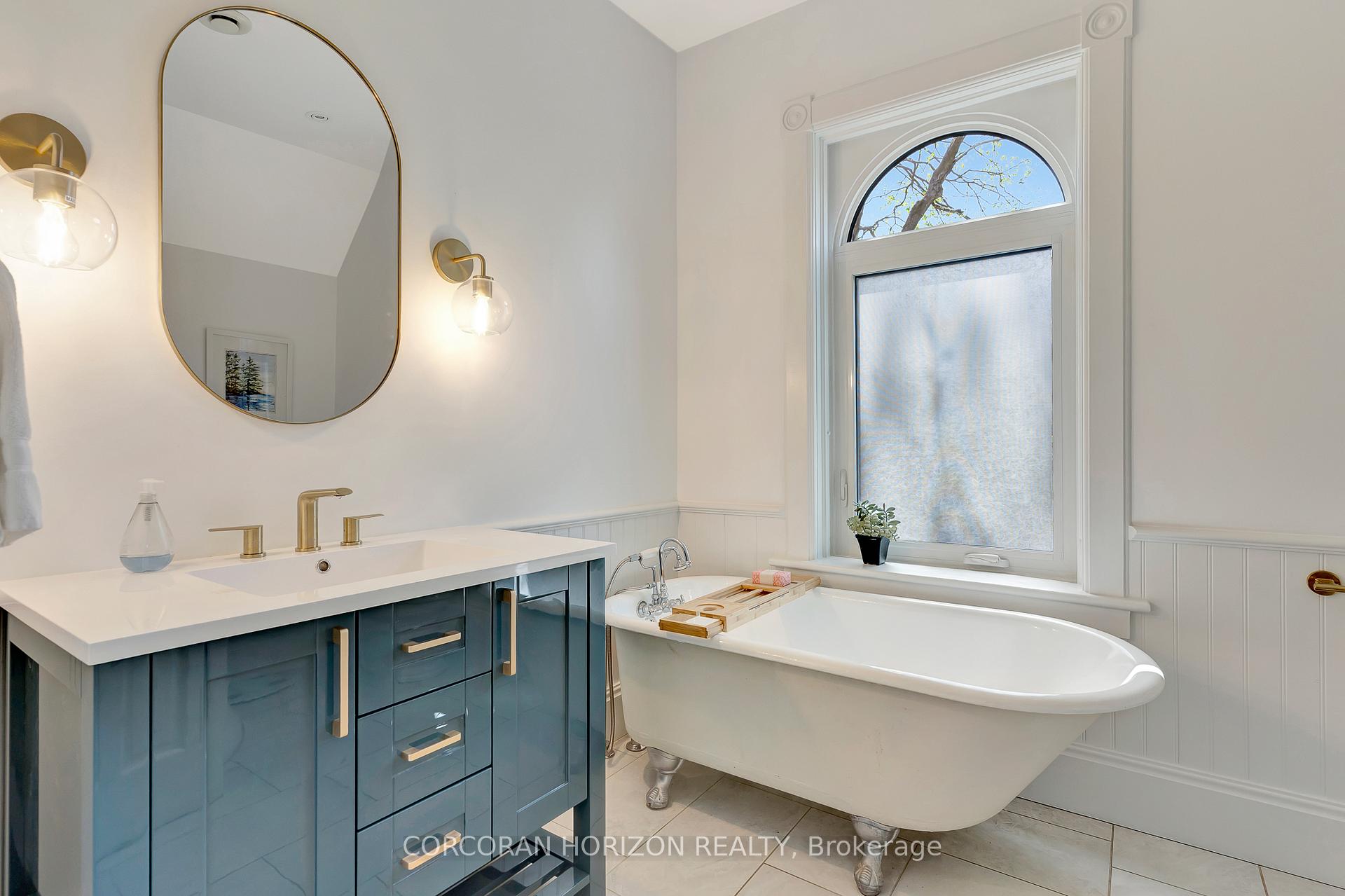 Photo 32 of 78 John Street E, Waterloo — HOMEH