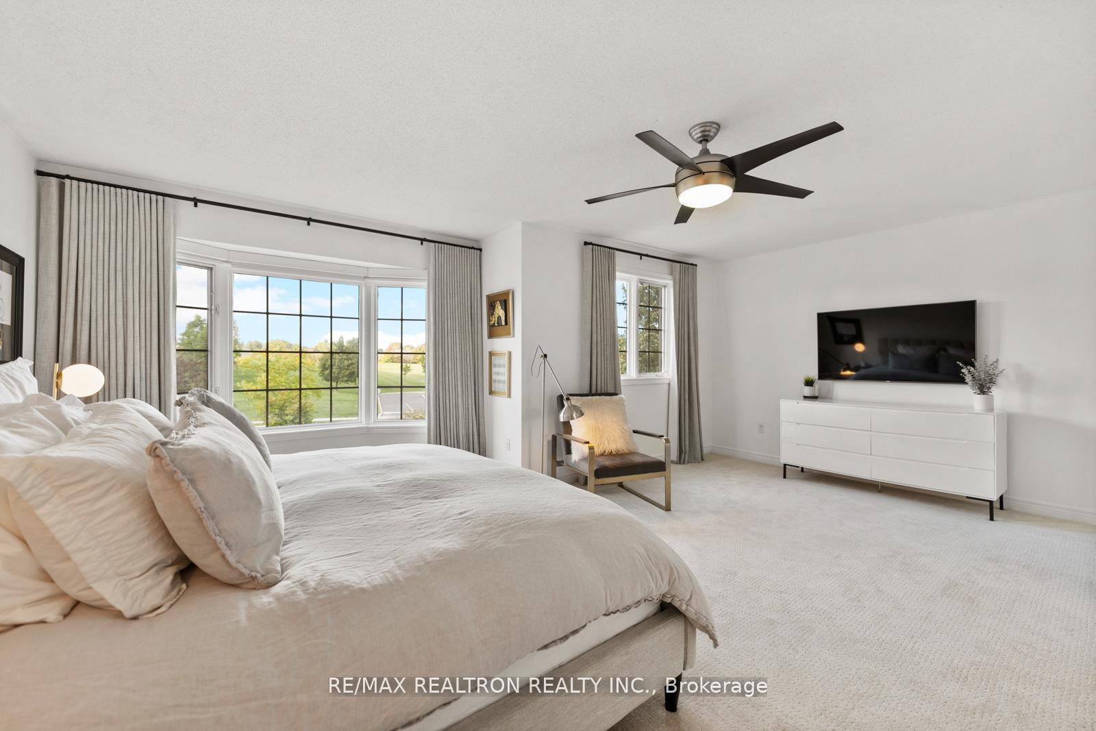 Photo 20 of 136 Kingsbridge Circle, Vaughan, Beverley Glen — HOMEH