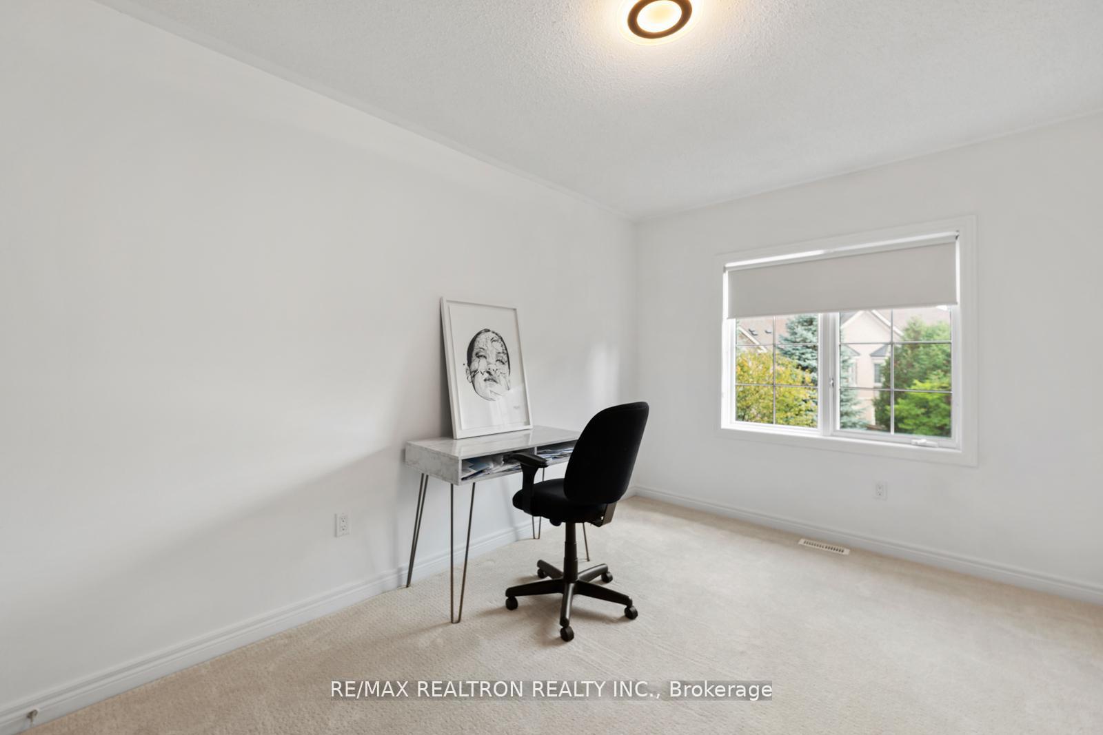 Photo 26 of 136 Kingsbridge Circle, Vaughan, Beverley Glen — HOMEH