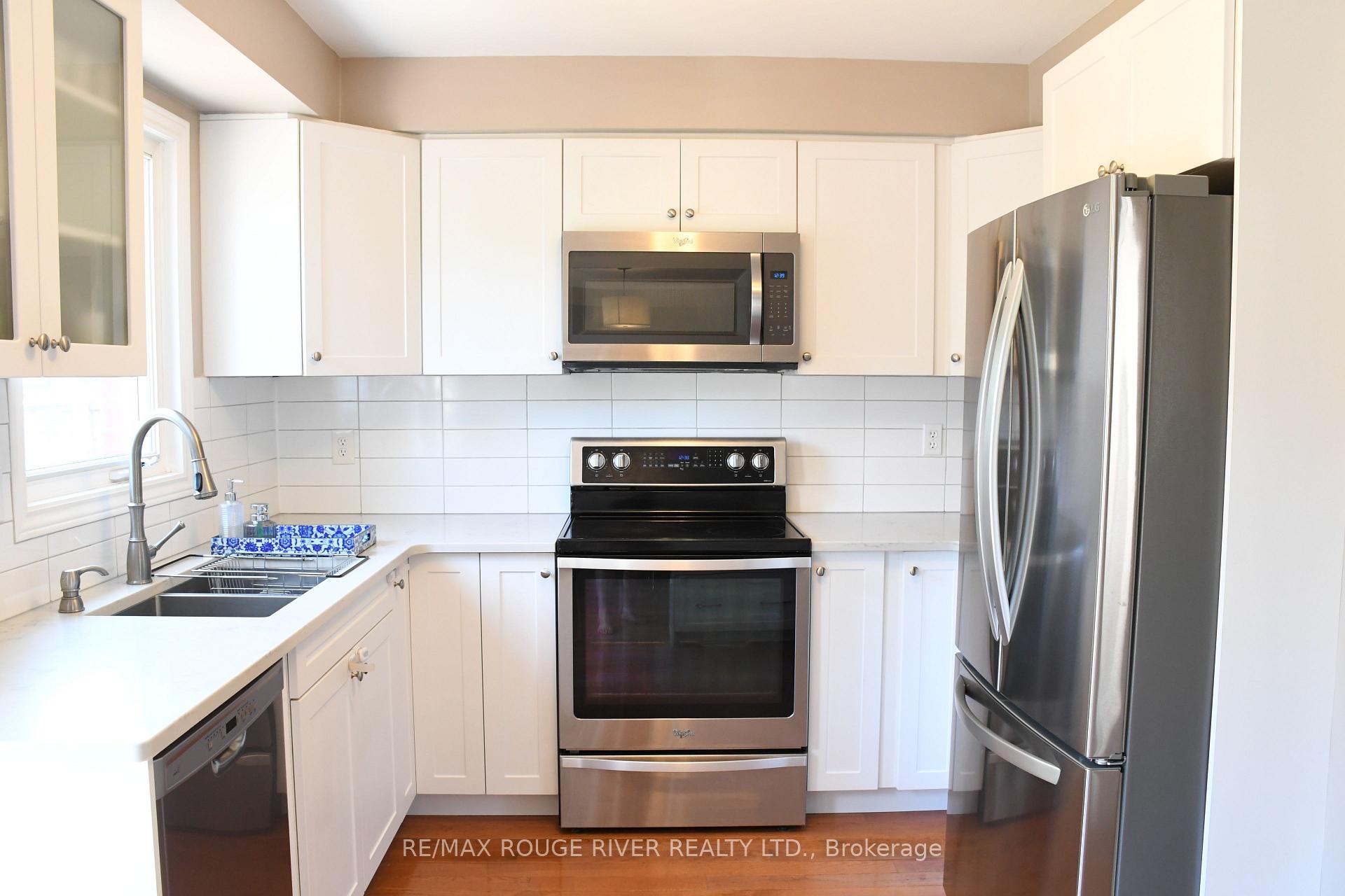 Photo 8 of 31 Old Colony Drive, Whitby, Pringle Creek — HOMEH