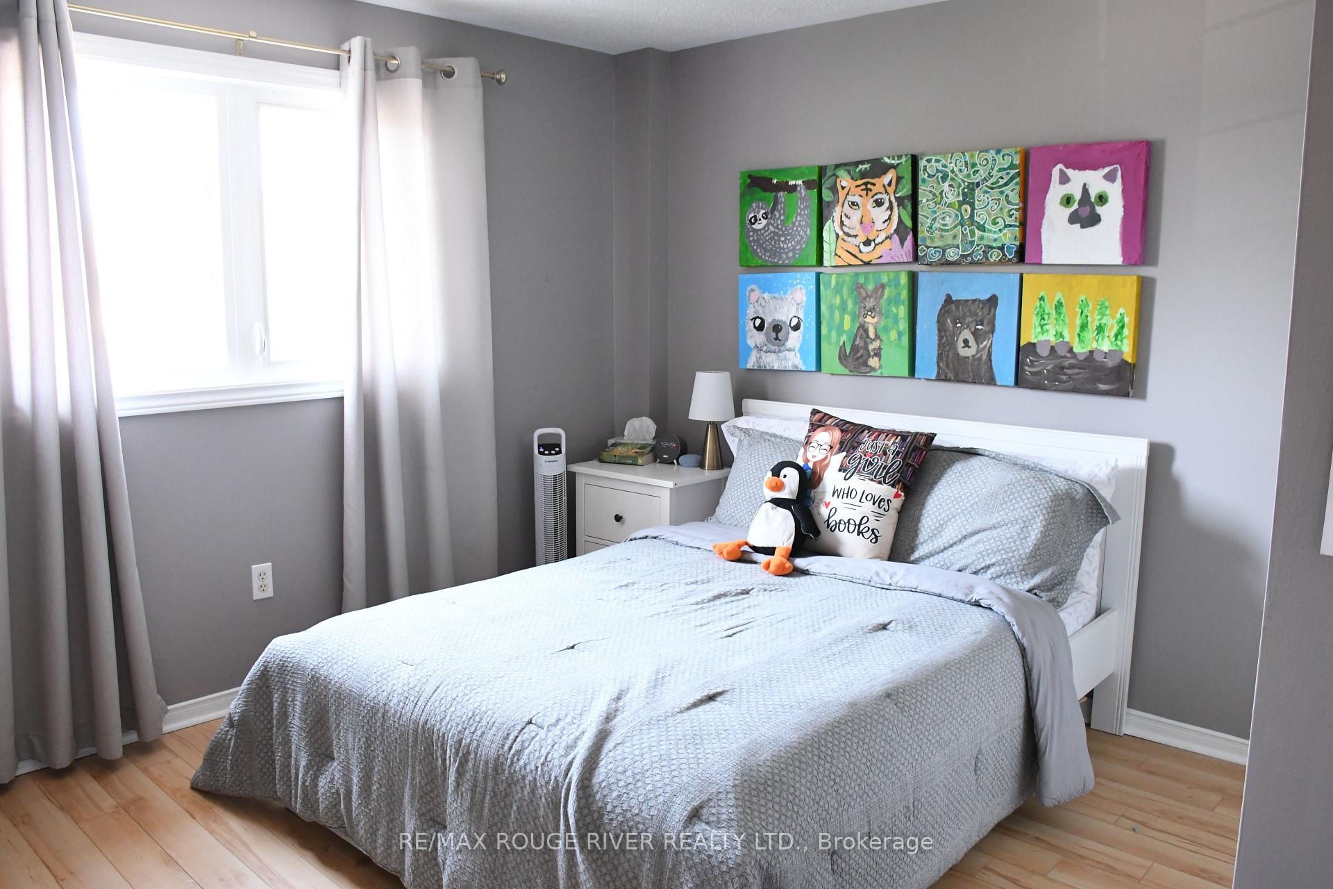 Photo 13 of 31 Old Colony Drive, Whitby, Pringle Creek — HOMEH