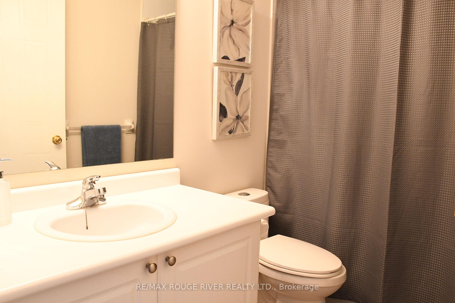 Photo 20 of 31 Old Colony Drive, Whitby, Pringle Creek — HOMEH