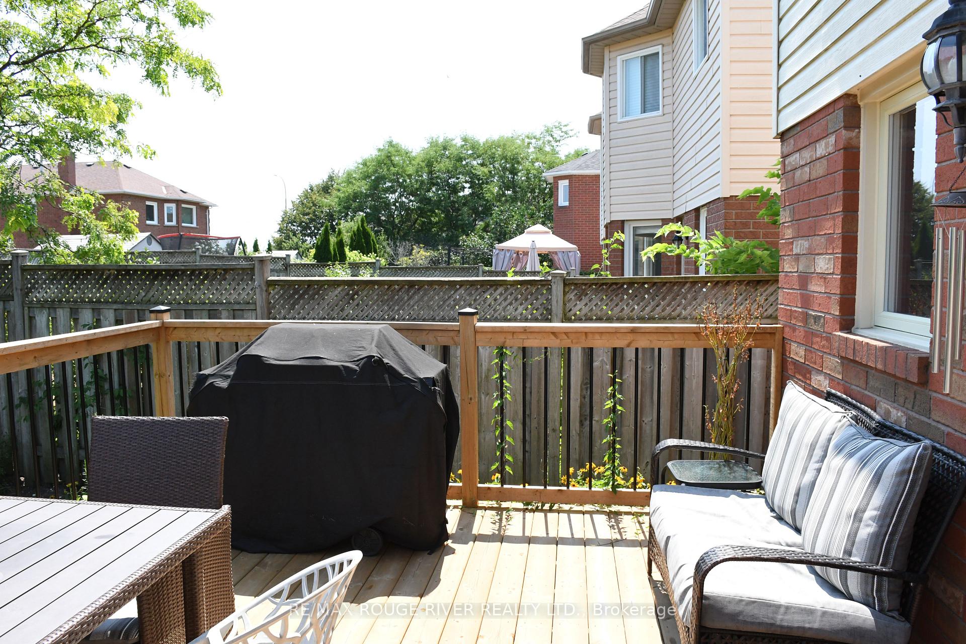 Photo 21 of 31 Old Colony Drive, Whitby, Pringle Creek — HOMEH