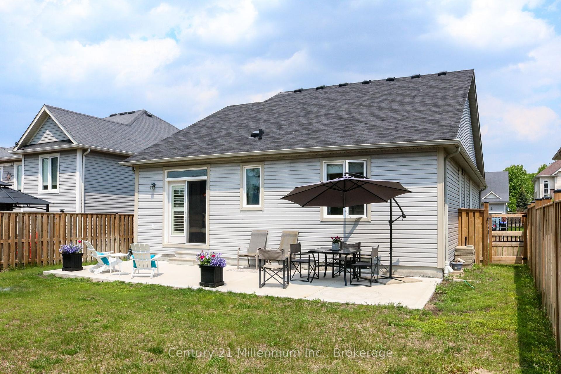 Photo 41 of 42 Christy Drive, Wasaga Beach — HOMEH