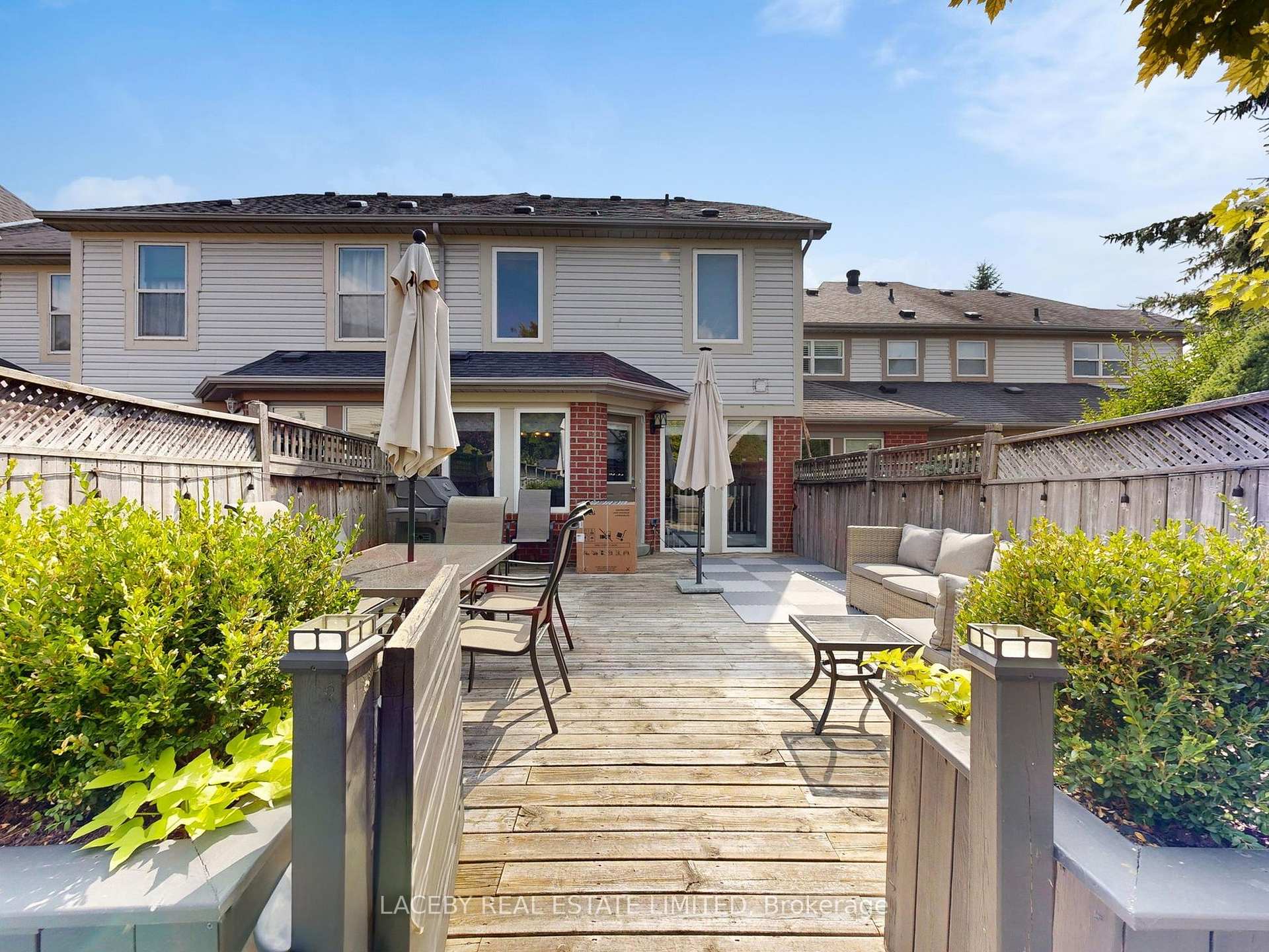 Photo 39 of 71 Hollandview Trail, Aurora, Bayview Wellington — HOMEH