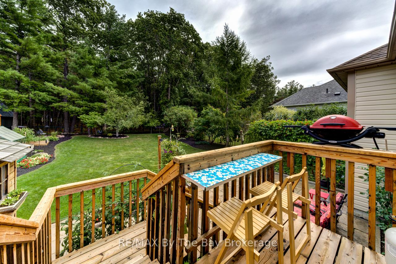 Photo 25 of 29 Cranberry Heights, Wasaga Beach — HOMEH