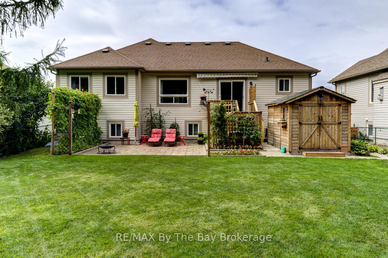 Photo 33 of 29 Cranberry Heights, Wasaga Beach — HOMEH