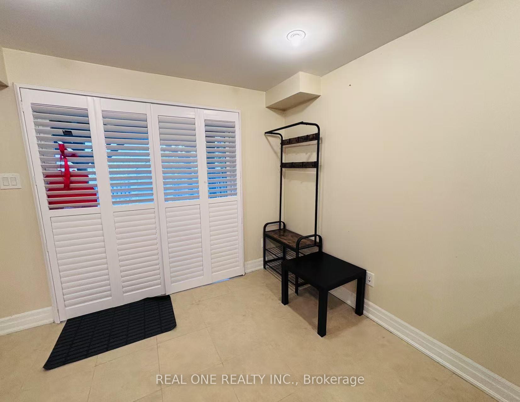 Photo 5 of Unit Basement, 11 Cherry Bush Road, Vaughan, Patterson — HOMEH