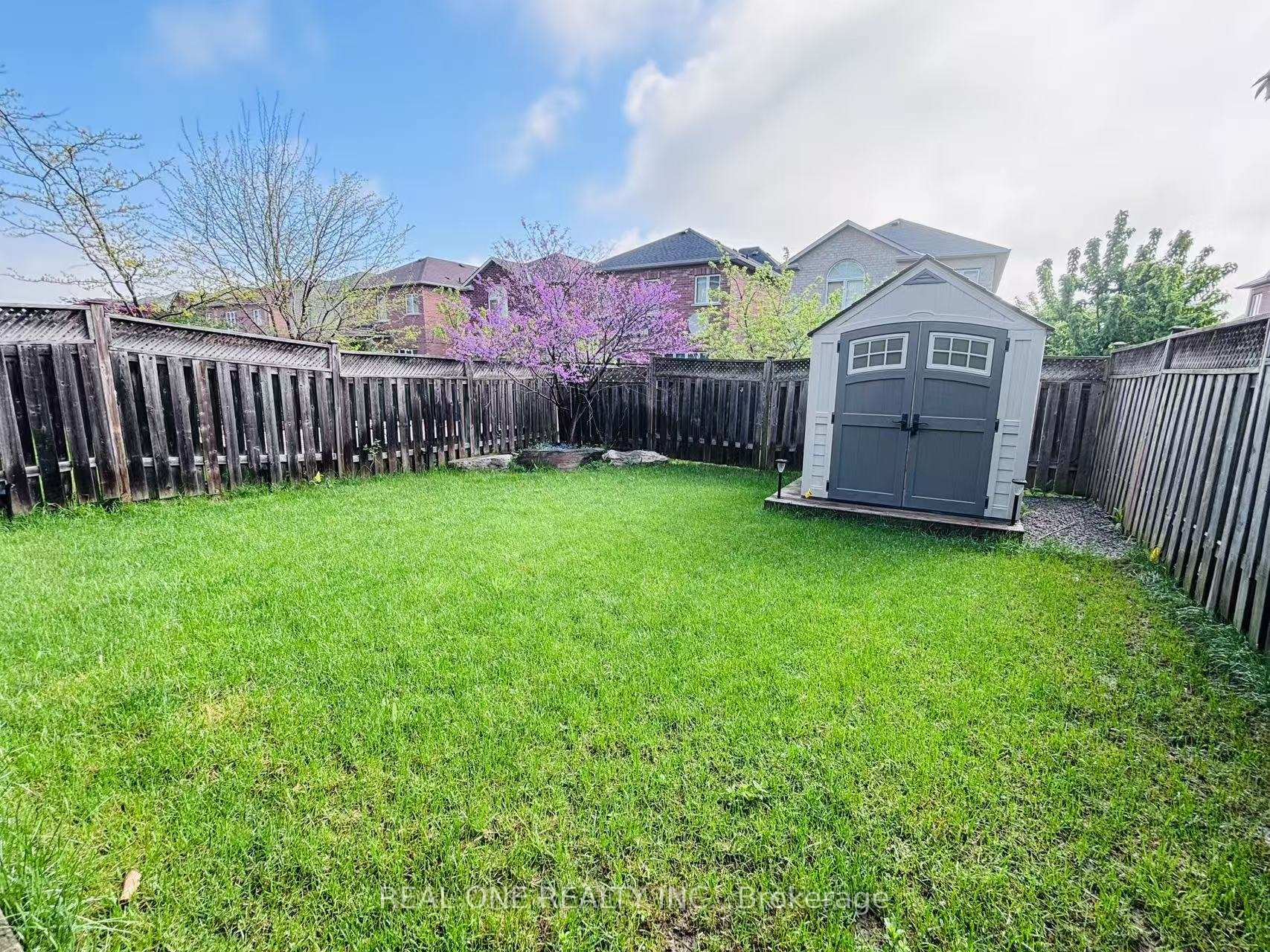 Photo 14 of Unit Basement, 11 Cherry Bush Road, Vaughan, Patterson — HOMEH