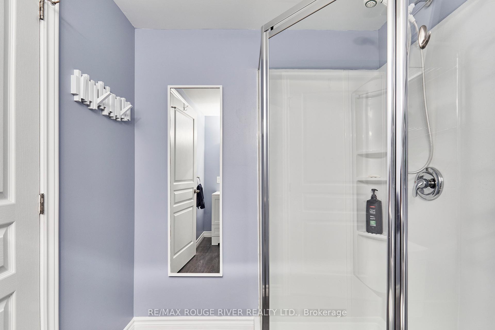Photo 30 of 25 Constance Drive, Whitby, Williamsburg — HOMEH