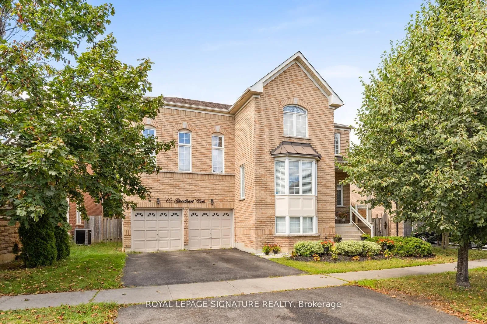 Photo 1 of 10 Goodhart Crescent, Ajax, Northwest Ajax — HOMEH