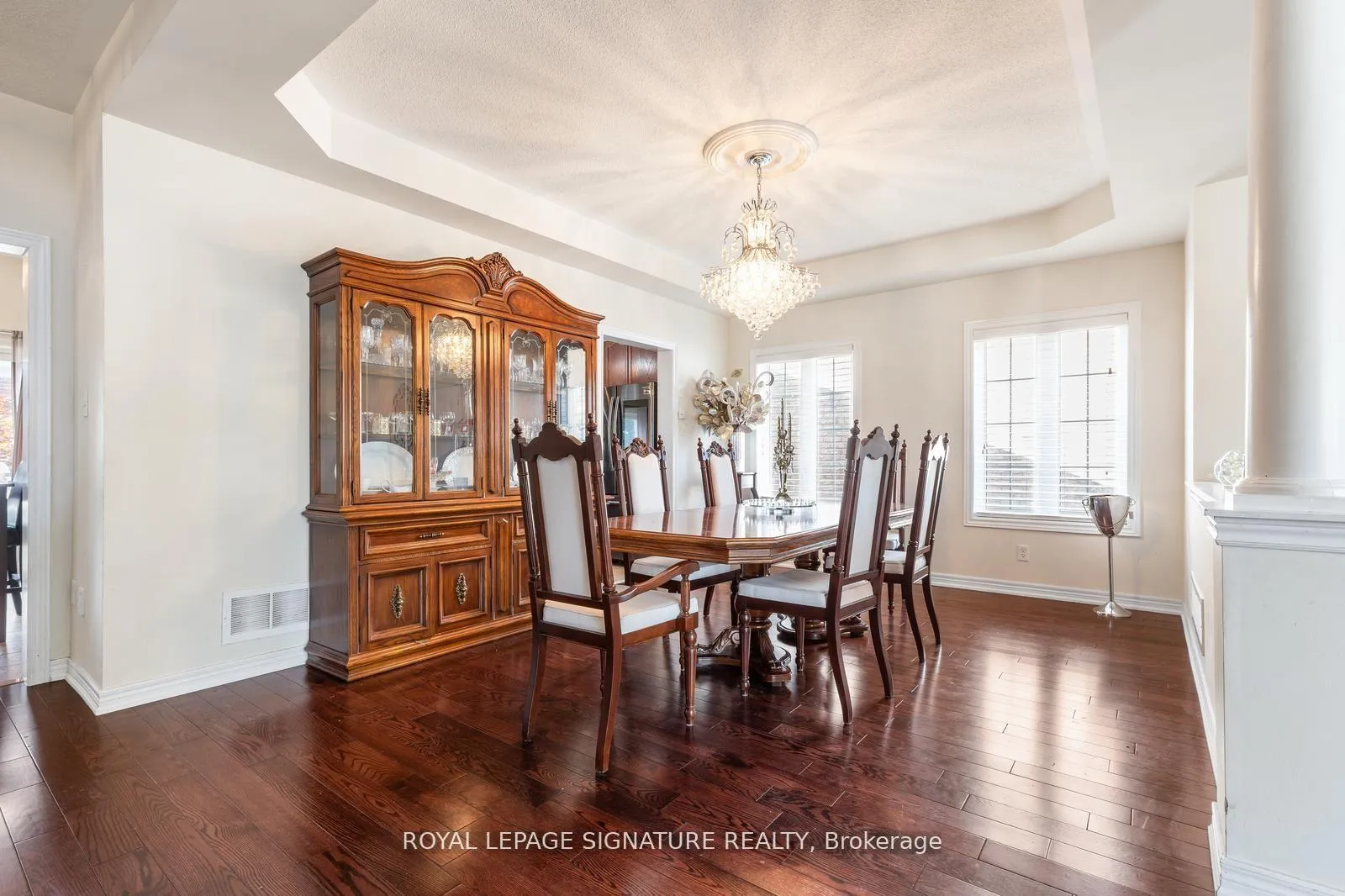 Photo 6 of 10 Goodhart Crescent, Ajax, Northwest Ajax — HOMEH