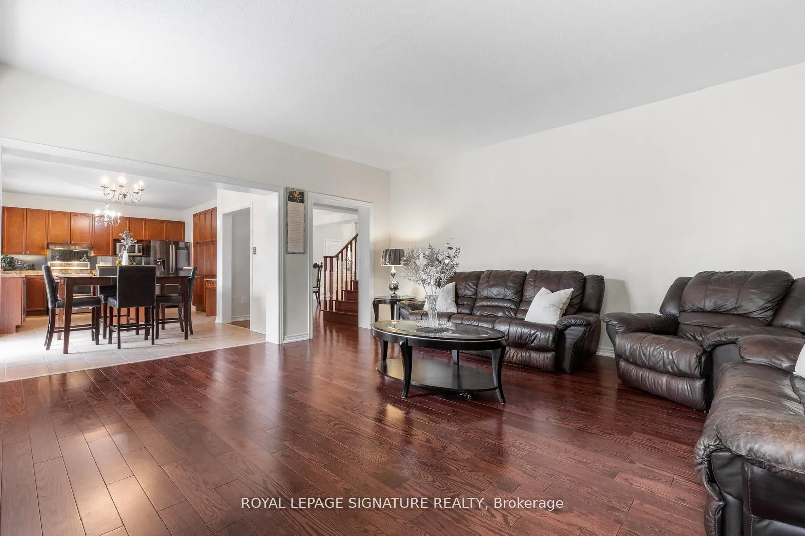 Photo 15 of 10 Goodhart Crescent, Ajax, Northwest Ajax — HOMEH