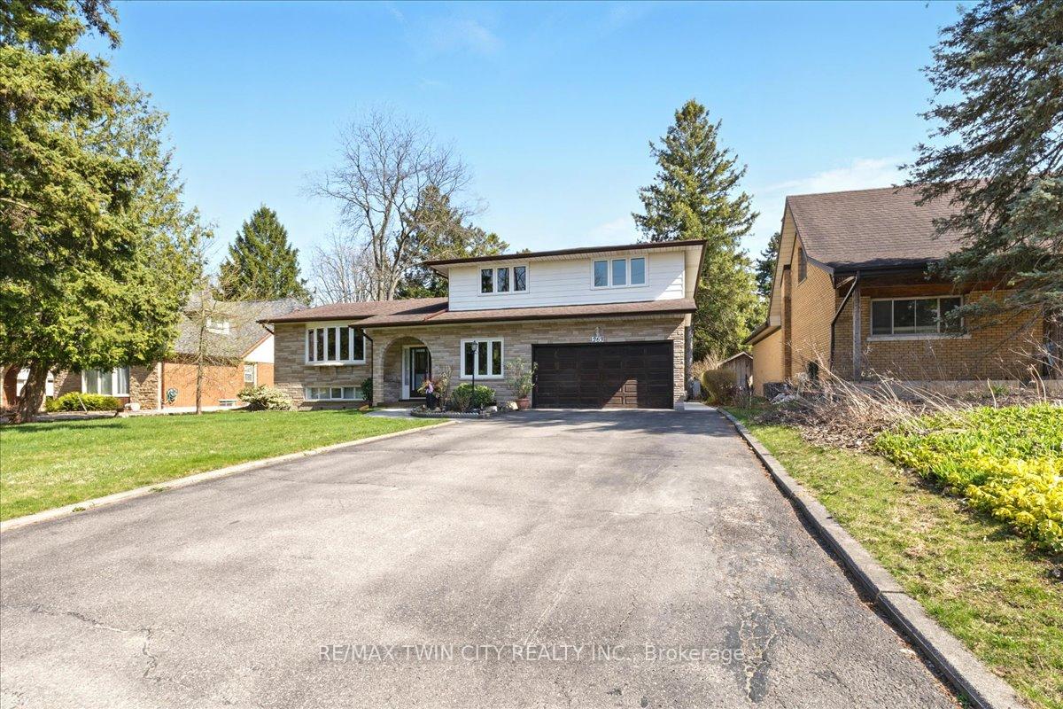 Photo 3 of 263 Normandy Avenue, Waterloo — HOMEH