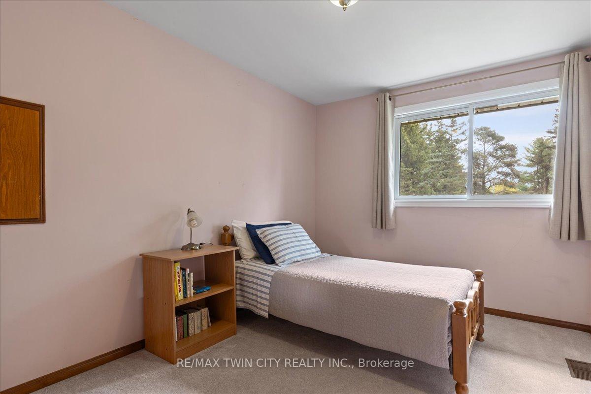 Photo 20 of 263 Normandy Avenue, Waterloo — HOMEH