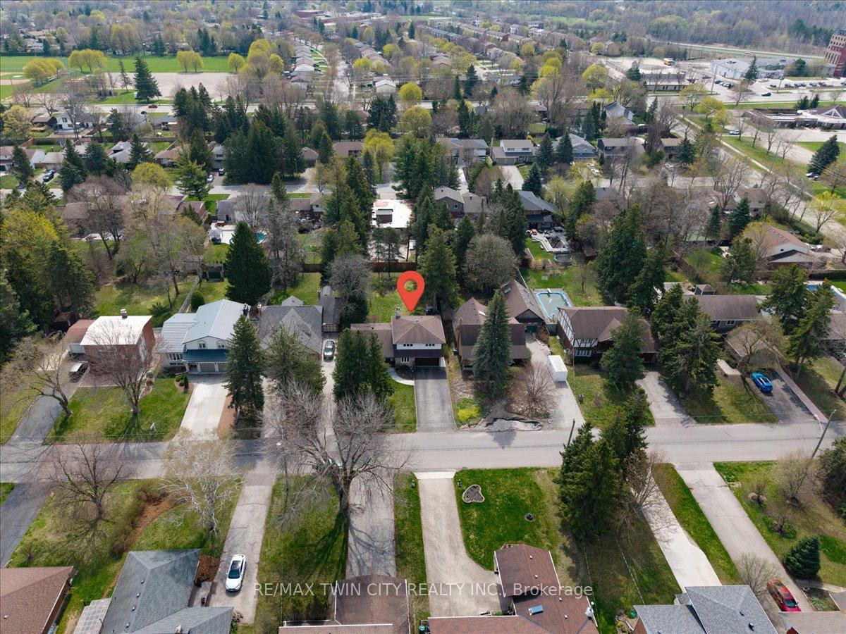 Photo 29 of 263 Normandy Avenue, Waterloo — HOMEH