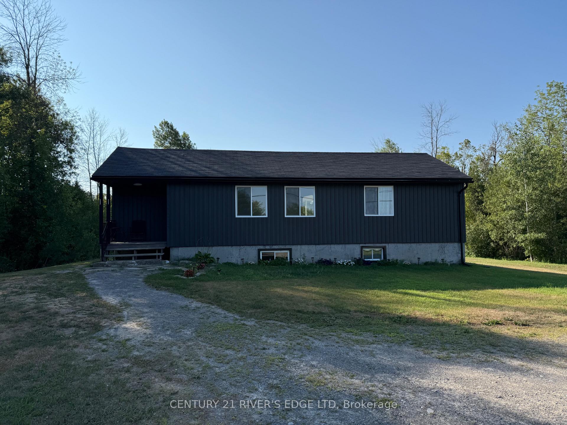 Photo 1 of 6385 6th Concession Road, Augusta, Augusta Twp — HOMEH