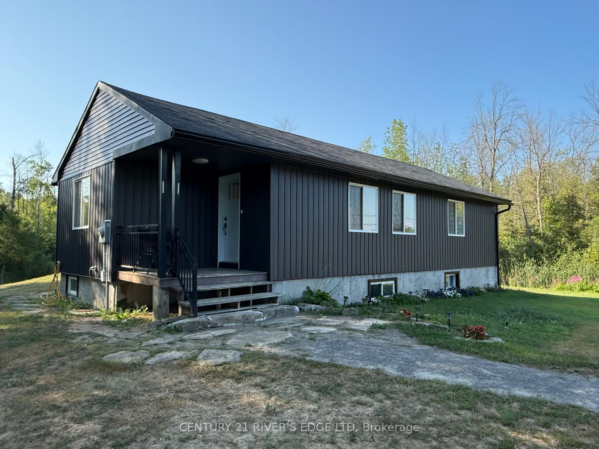 Photo 2 of 6385 6th Concession Road, Augusta, Augusta Twp — HOMEH