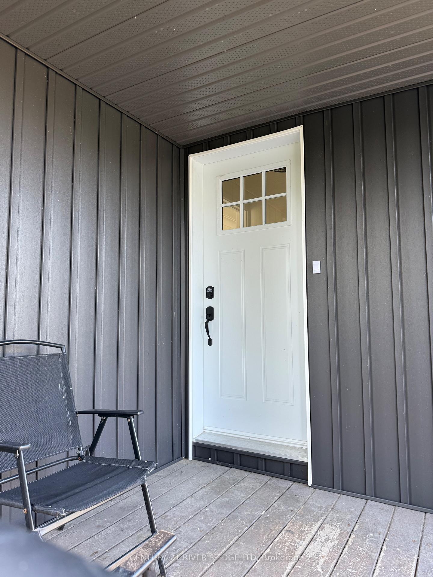Photo 4 of 6385 6th Concession Road, Augusta, Augusta Twp — HOMEH
