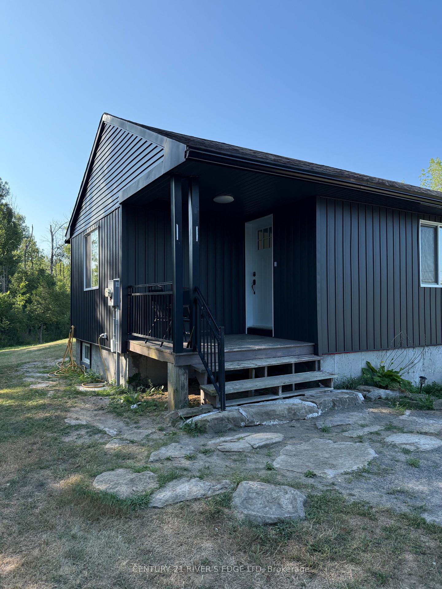 Photo 8 of 6385 6th Concession Road, Augusta, Augusta Twp — HOMEH