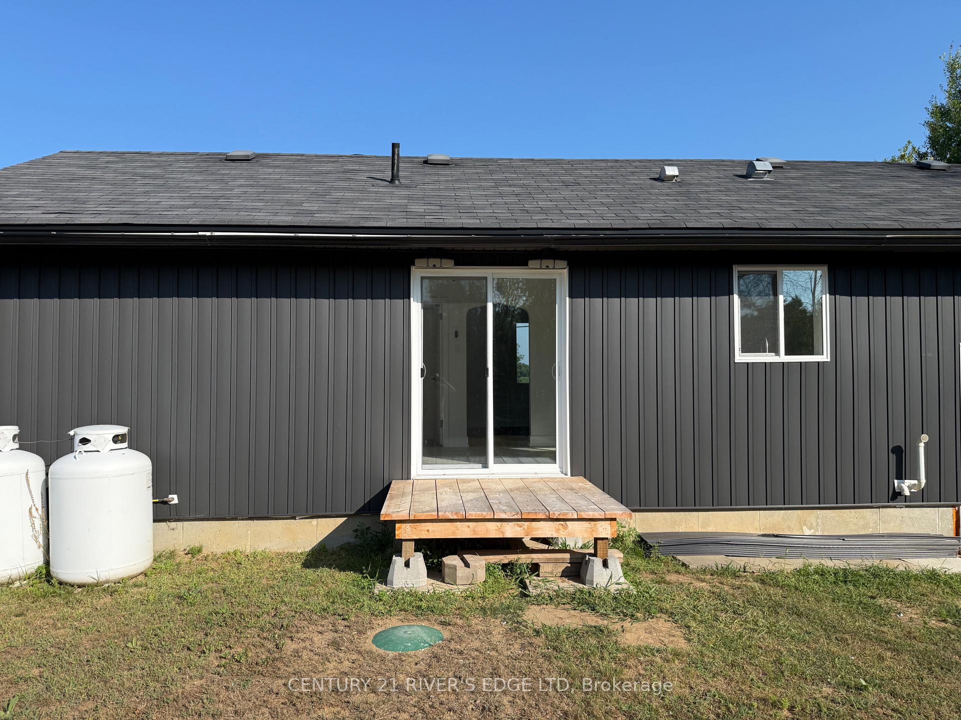 Photo 9 of 6385 6th Concession Road, Augusta, Augusta Twp — HOMEH