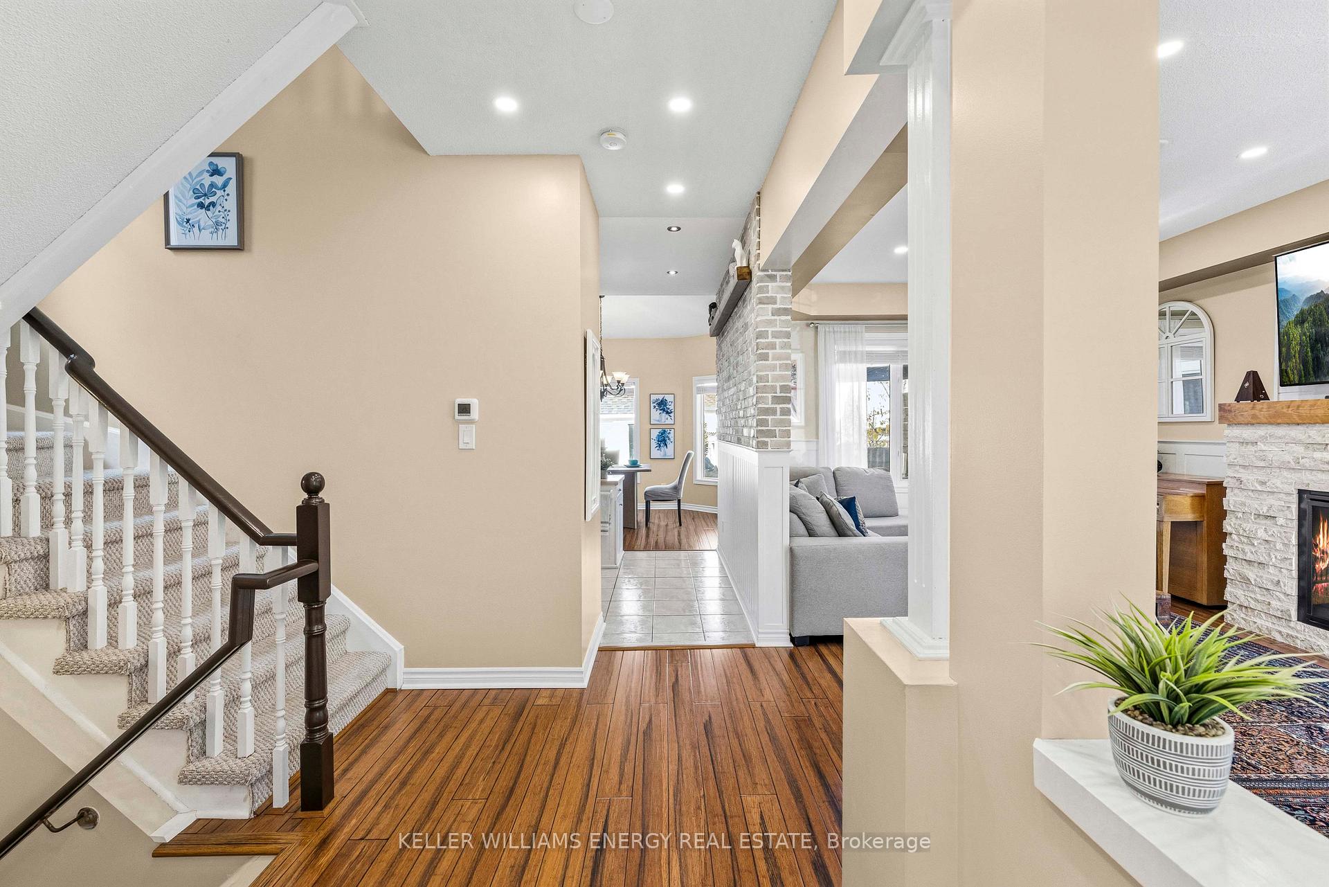 Photo 8 of 71 Sandford Crescent, Whitby, Rolling Acres — HOMEH