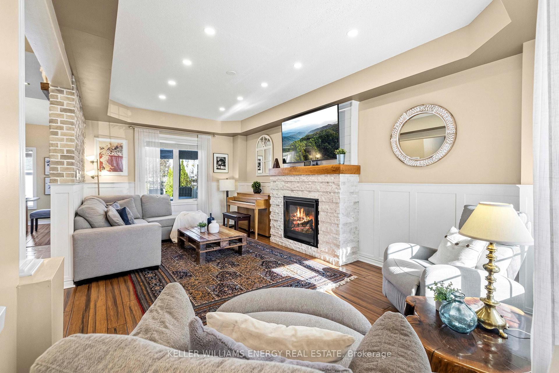 Photo 9 of 71 Sandford Crescent, Whitby, Rolling Acres — HOMEH