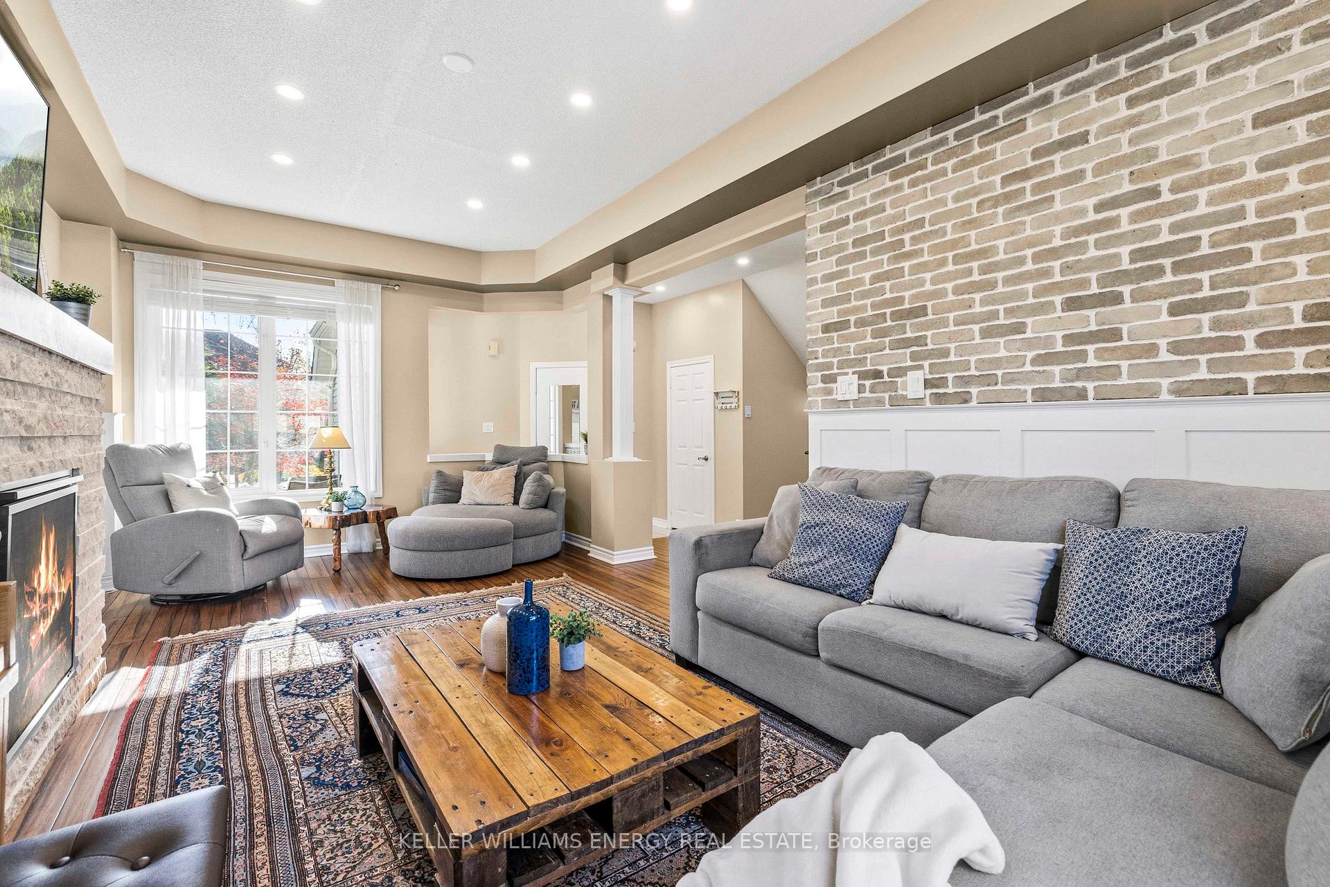 Photo 10 of 71 Sandford Crescent, Whitby, Rolling Acres — HOMEH