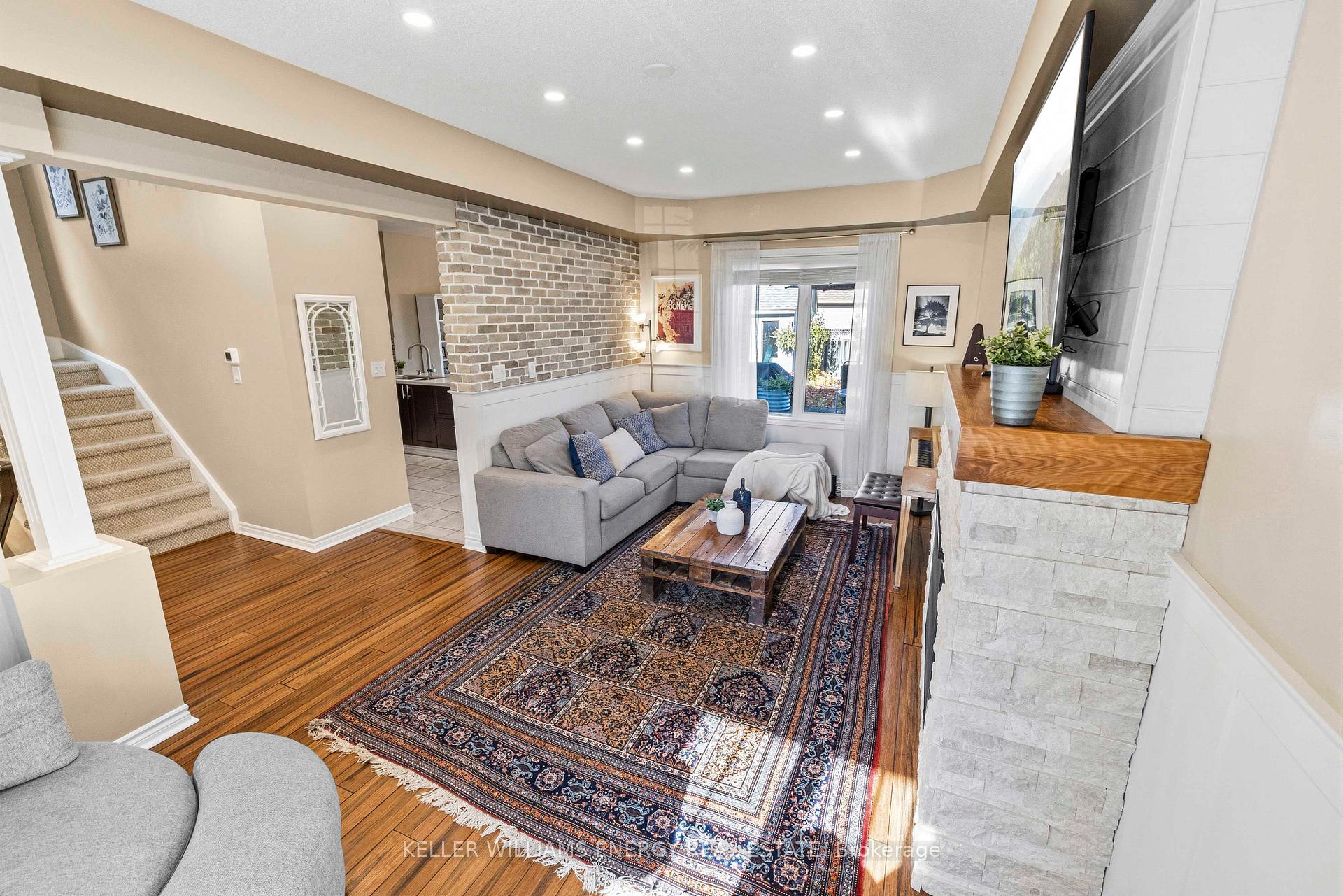 Photo 11 of 71 Sandford Crescent, Whitby, Rolling Acres — HOMEH
