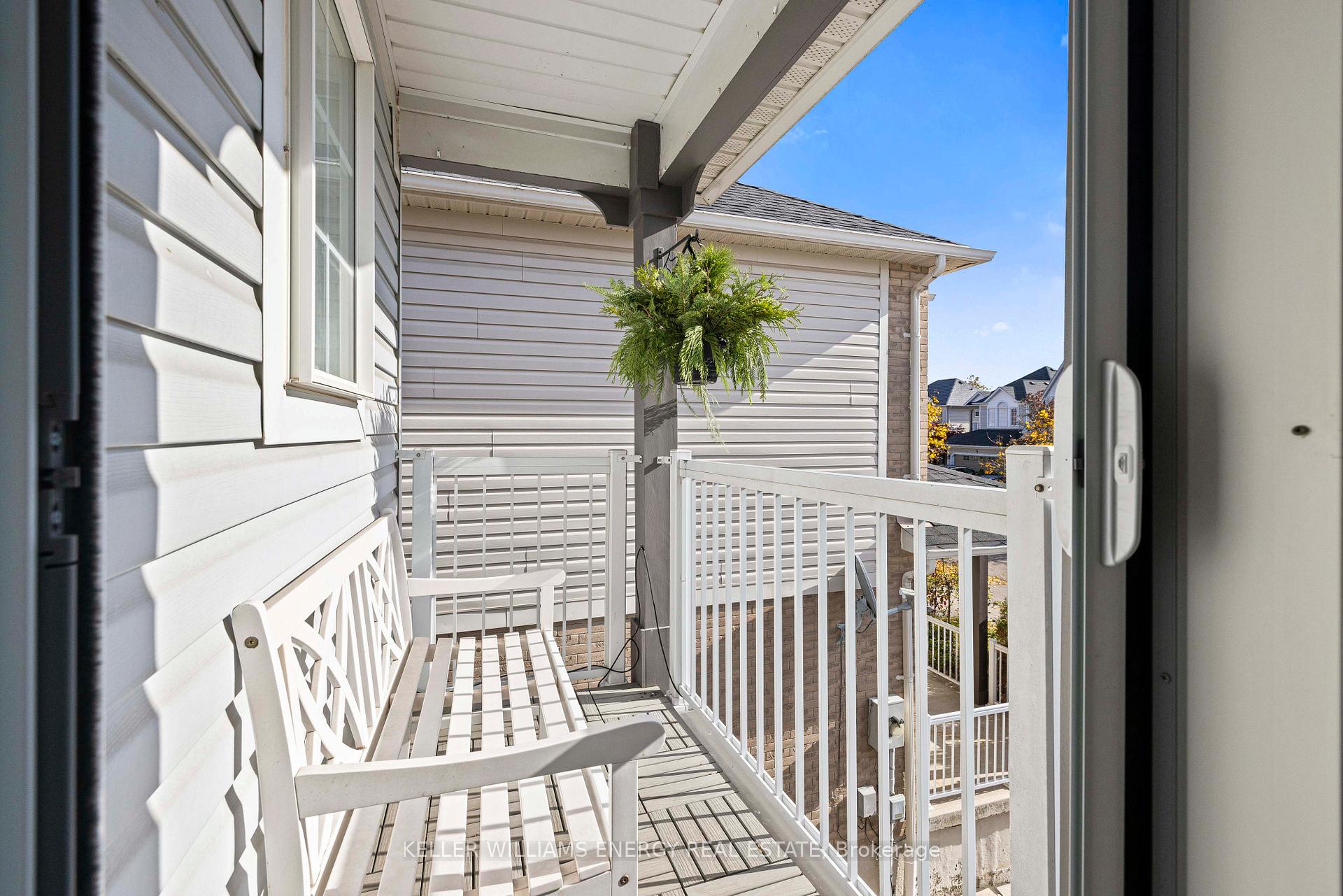Photo 25 of 71 Sandford Crescent, Whitby, Rolling Acres — HOMEH