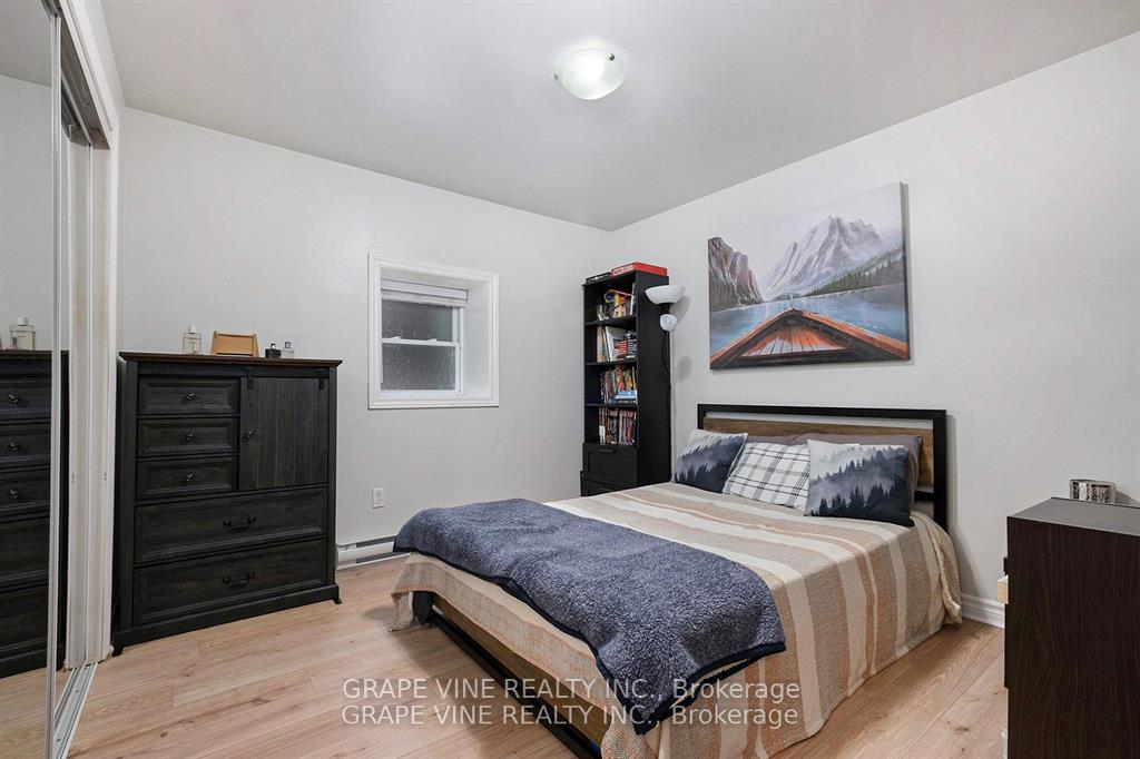 Photo 13 of 261 Elgin Street W, Arnprior — HOMEH