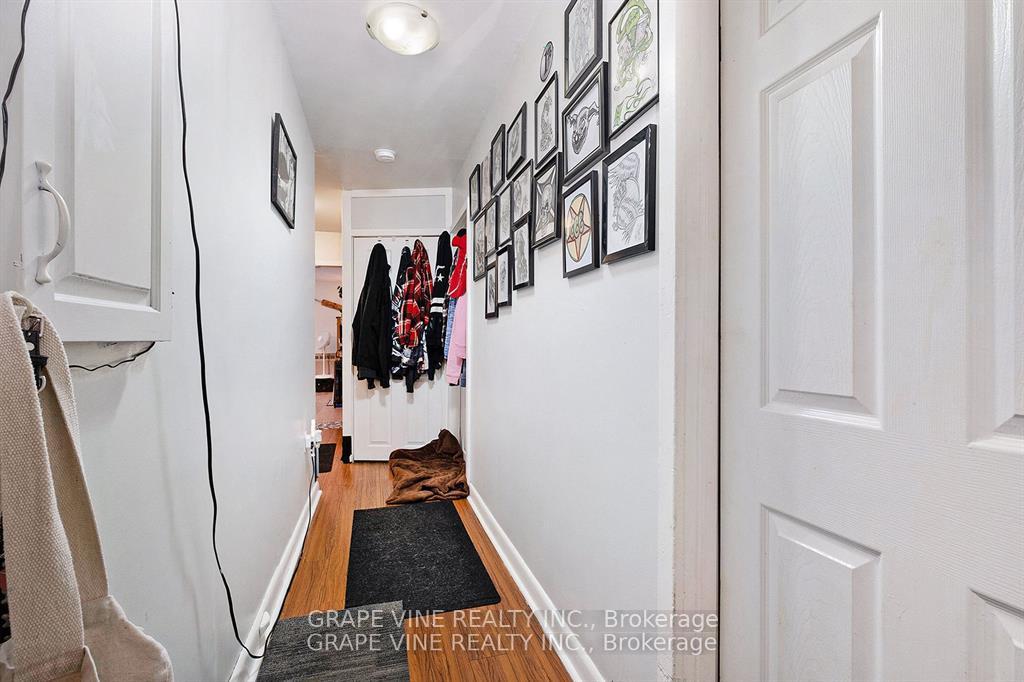 Photo 19 of 261 Elgin Street W, Arnprior — HOMEH