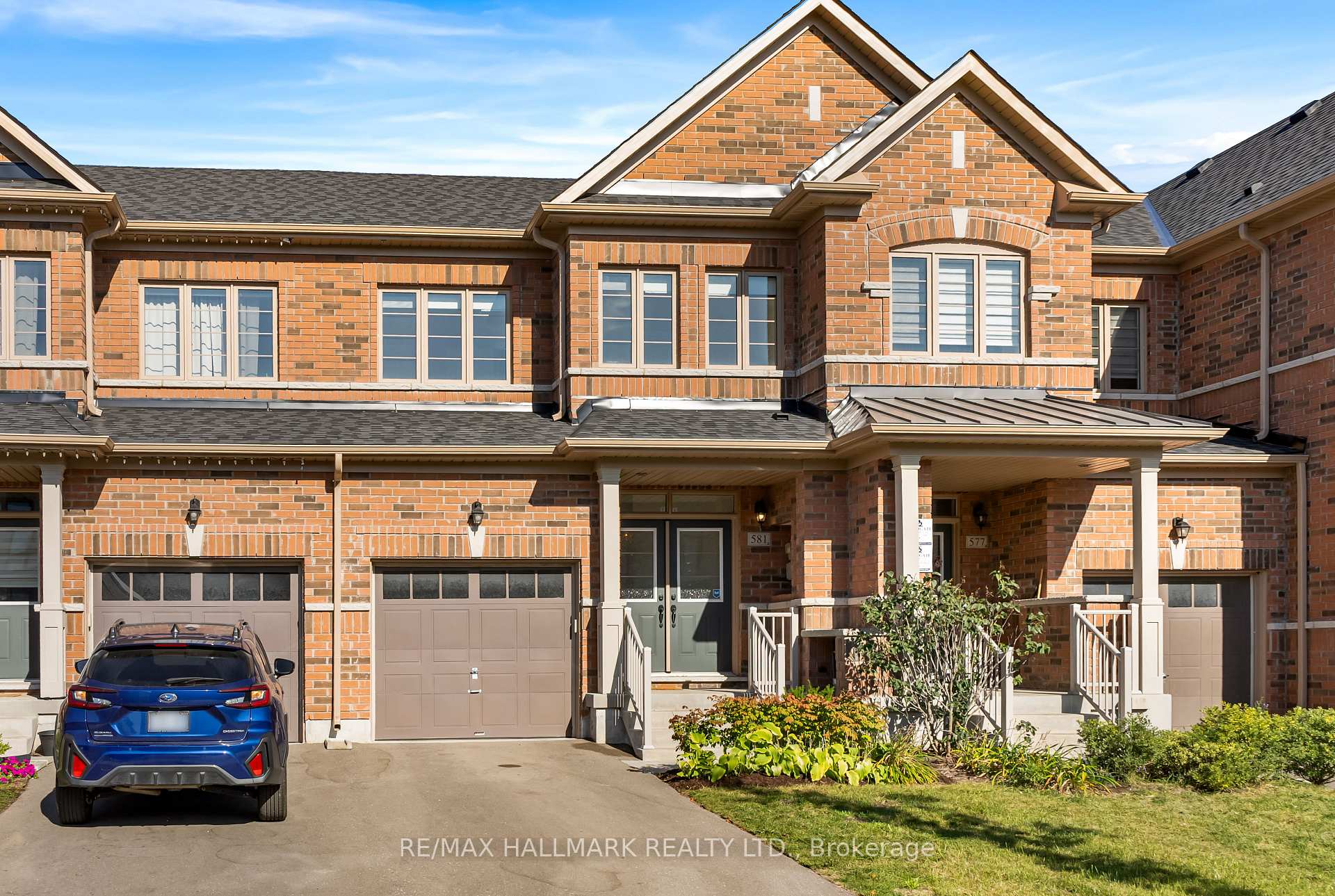 Photo 1 of 581 Barons Street, Vaughan, Kleinburg — HOMEH