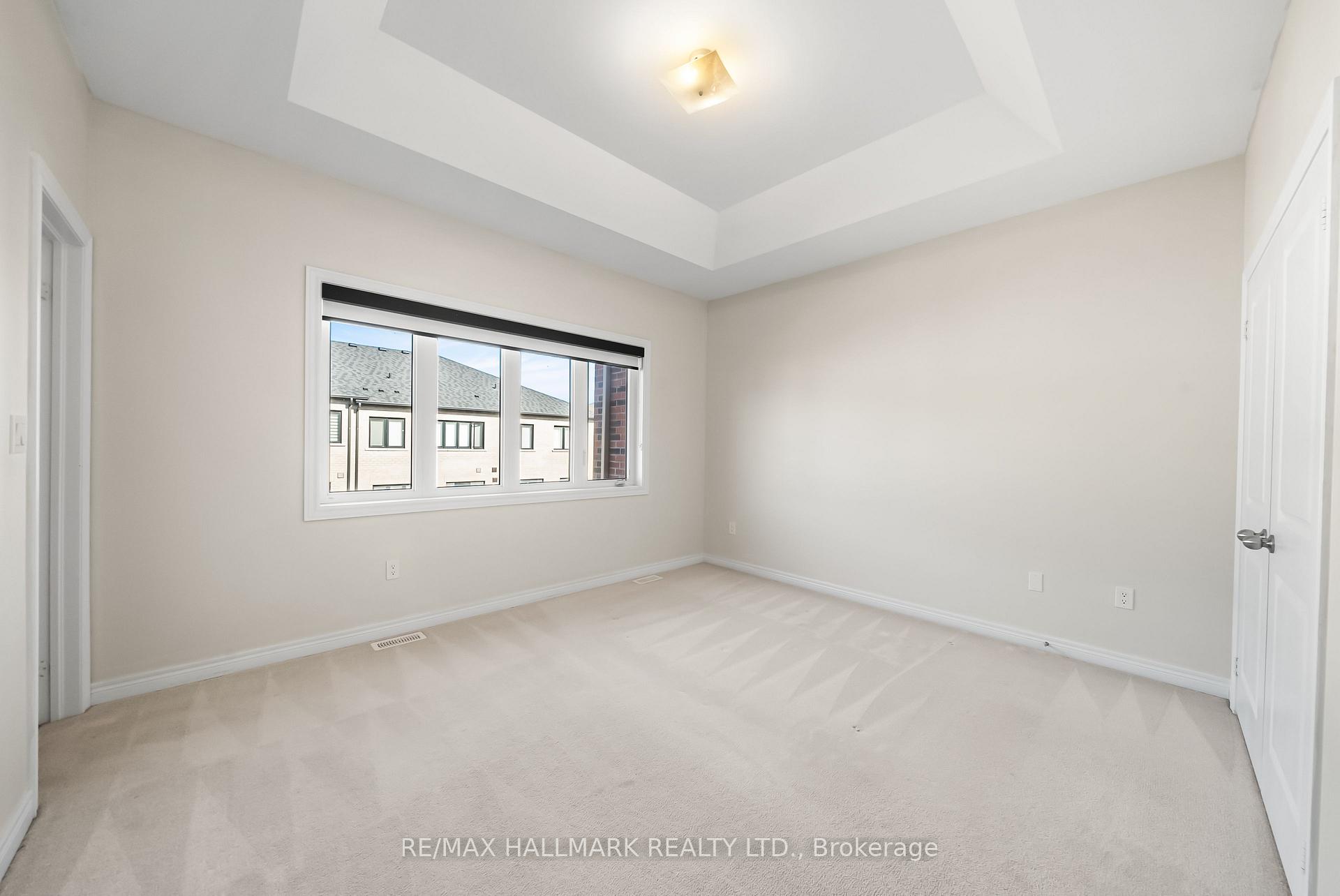 Photo 17 of 581 Barons Street, Vaughan, Kleinburg — HOMEH