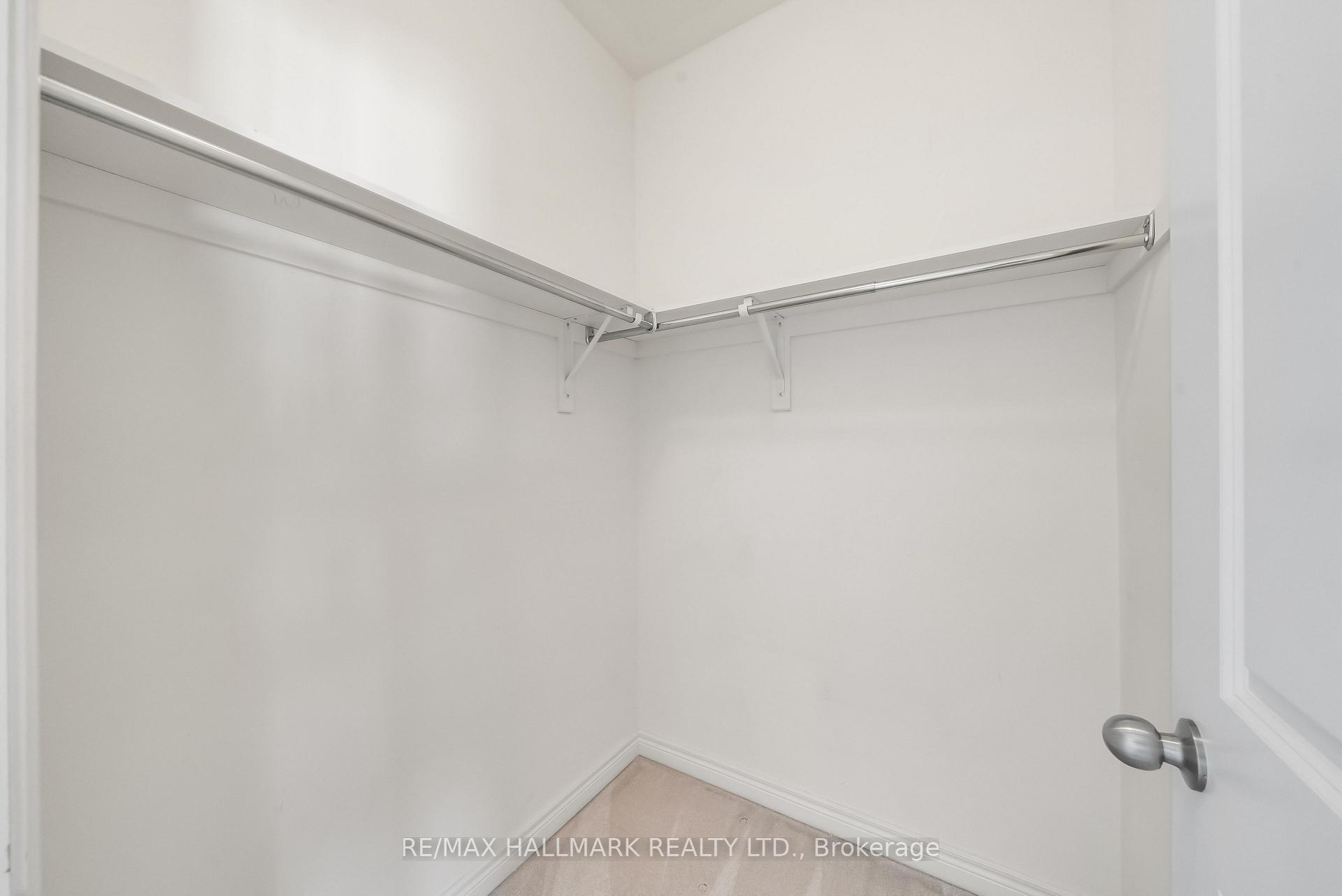 Photo 20 of 581 Barons Street, Vaughan, Kleinburg — HOMEH