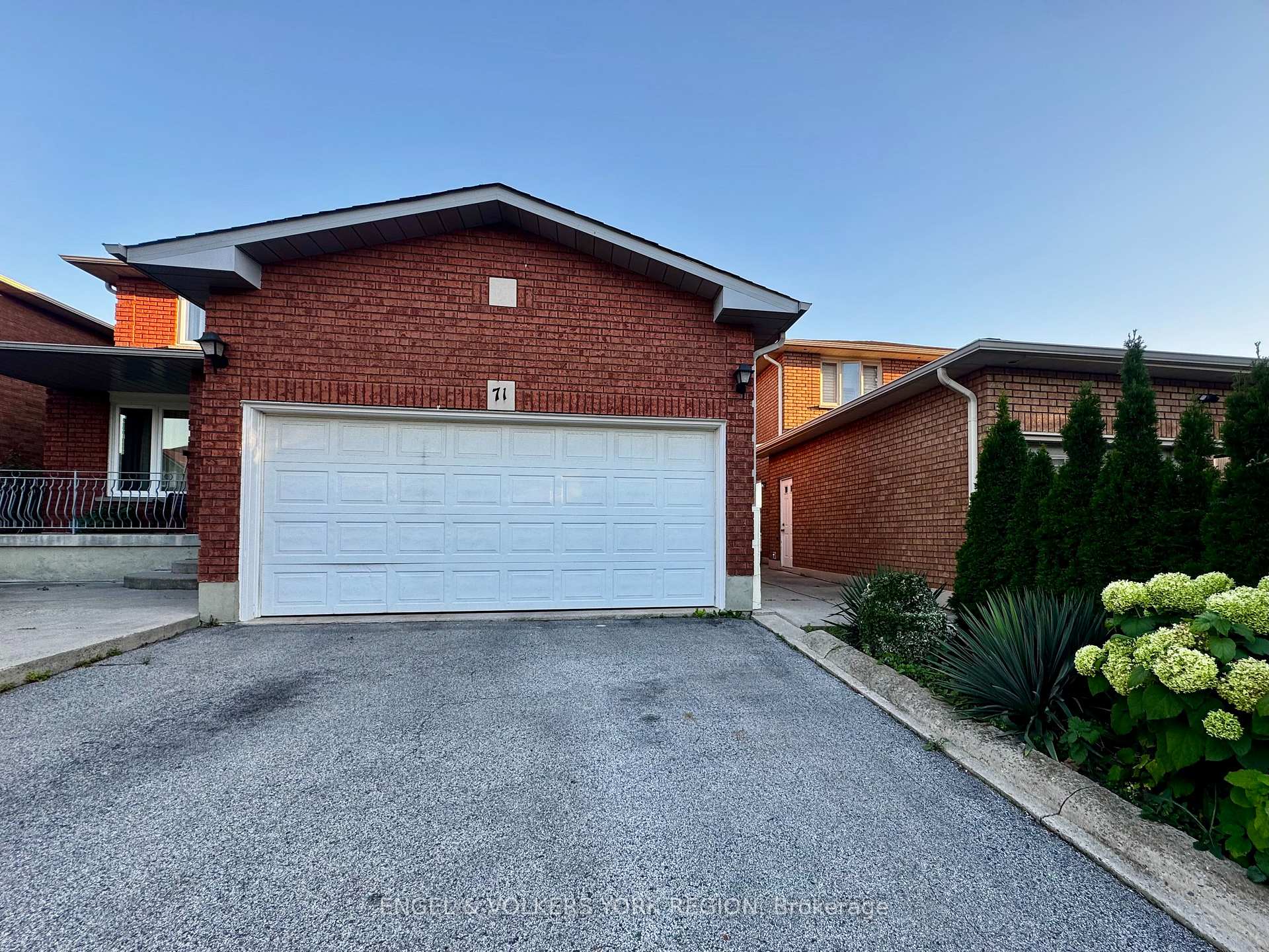 Front of Unit Bsmt, 71 Brougham Drive
