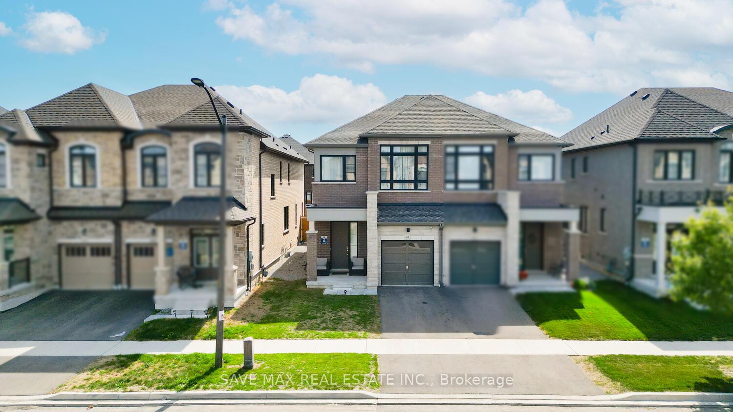 Photo 2 of 41 Closson Drive, Whitby, Rural Whitby — HOMEH