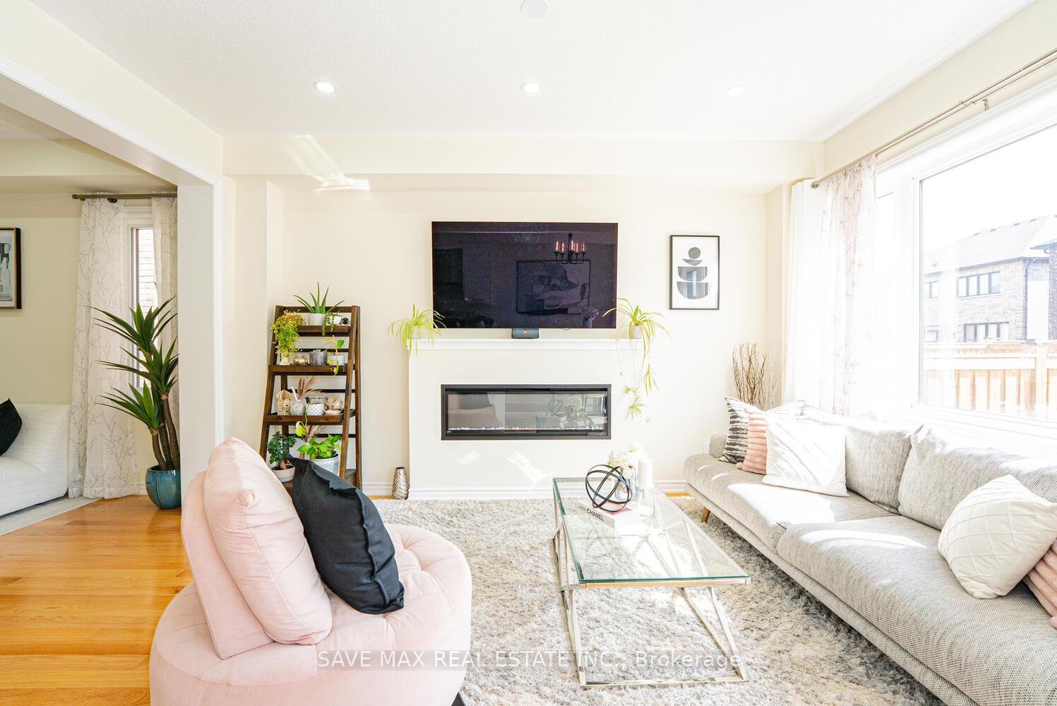 Photo 15 of 41 Closson Drive, Whitby, Rural Whitby — HOMEH