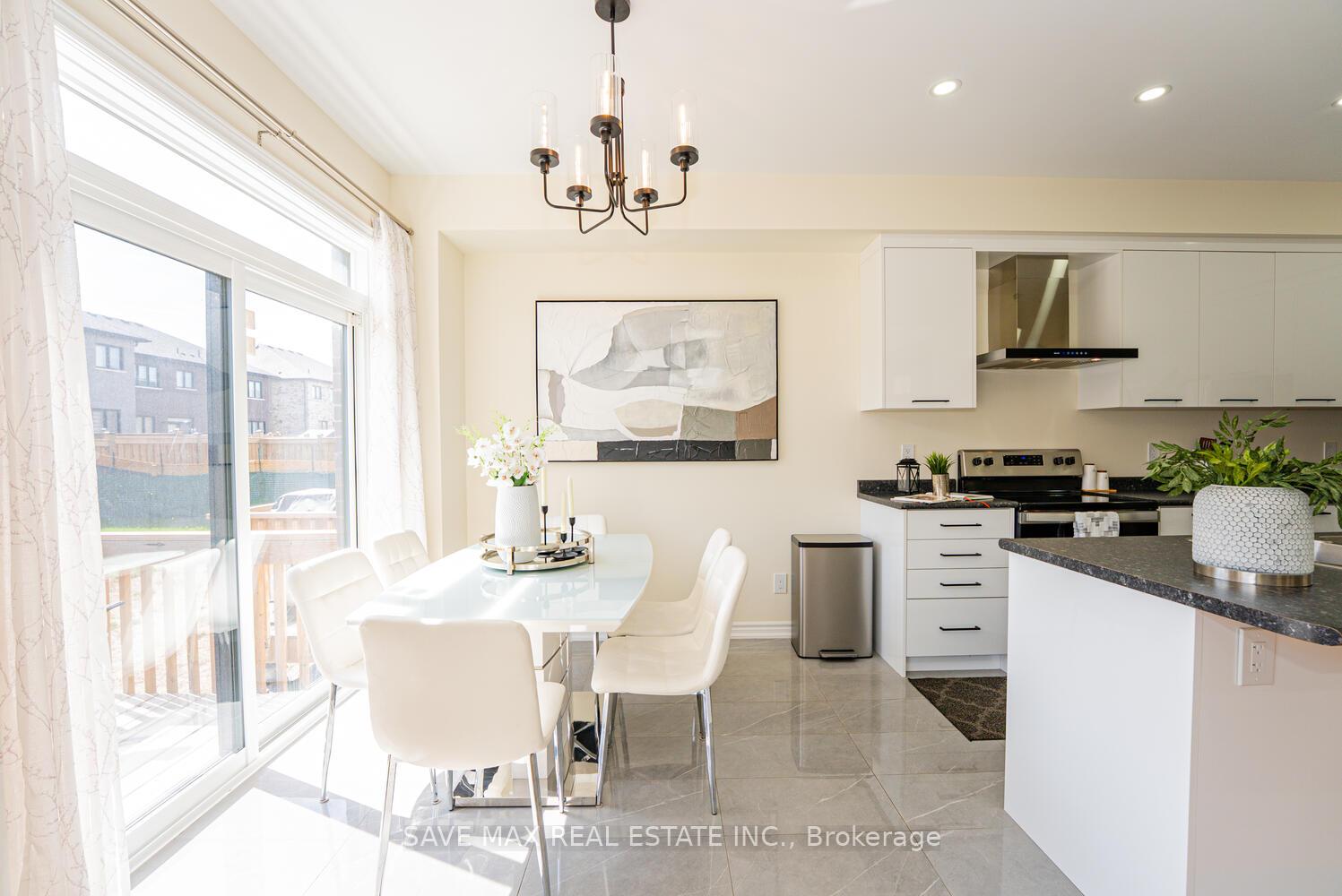 Photo 17 of 41 Closson Drive, Whitby, Rural Whitby — HOMEH