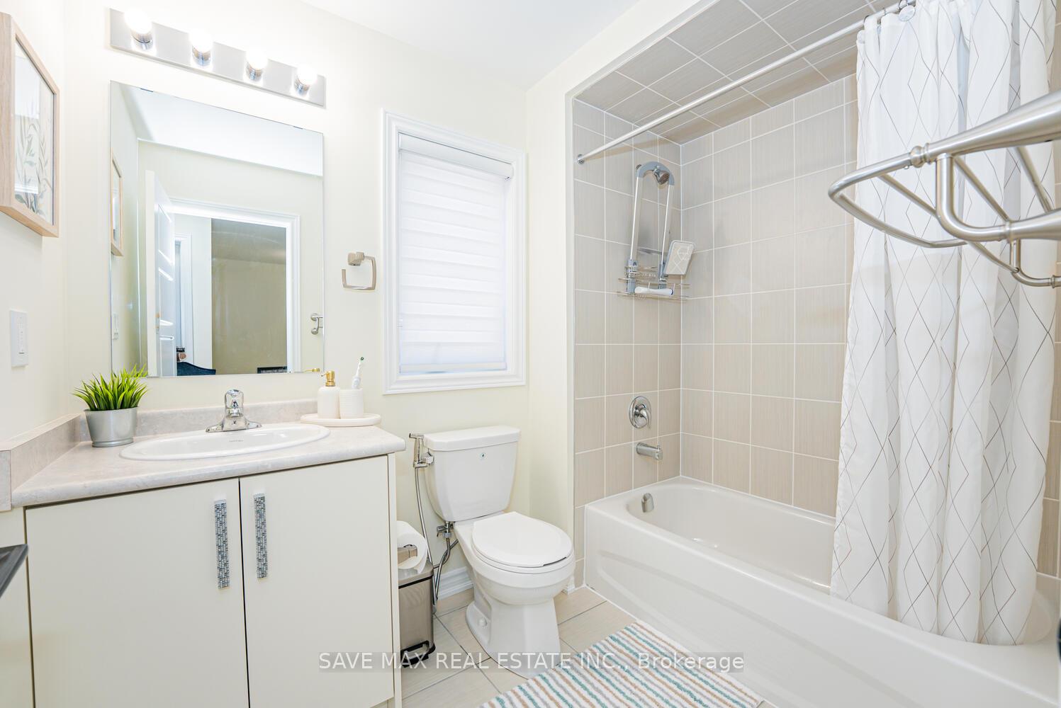 Photo 37 of 41 Closson Drive, Whitby, Rural Whitby — HOMEH