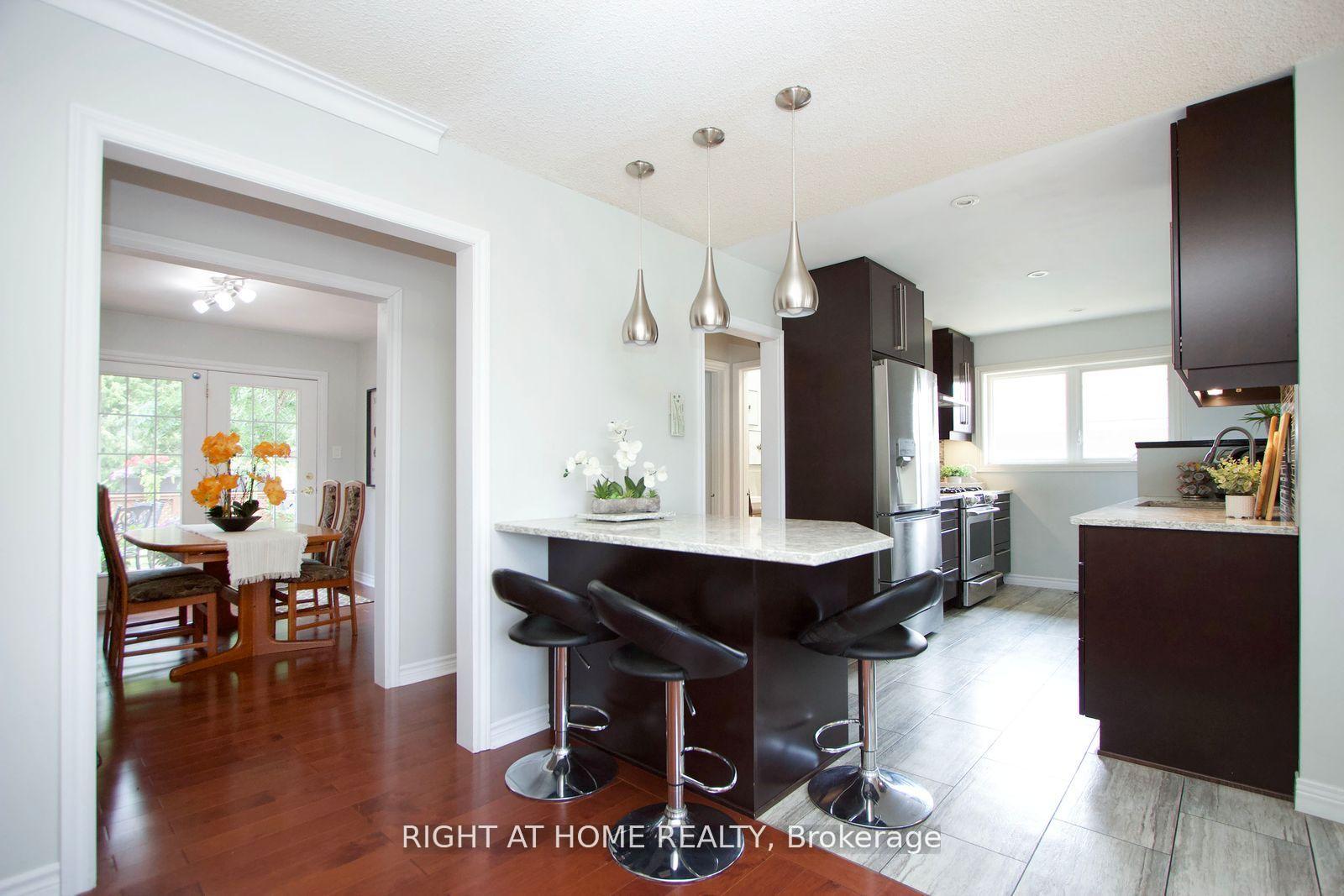 Photo 3 of 207 Hallett Avenue, Whitby, Lynde Creek — HOMEH
