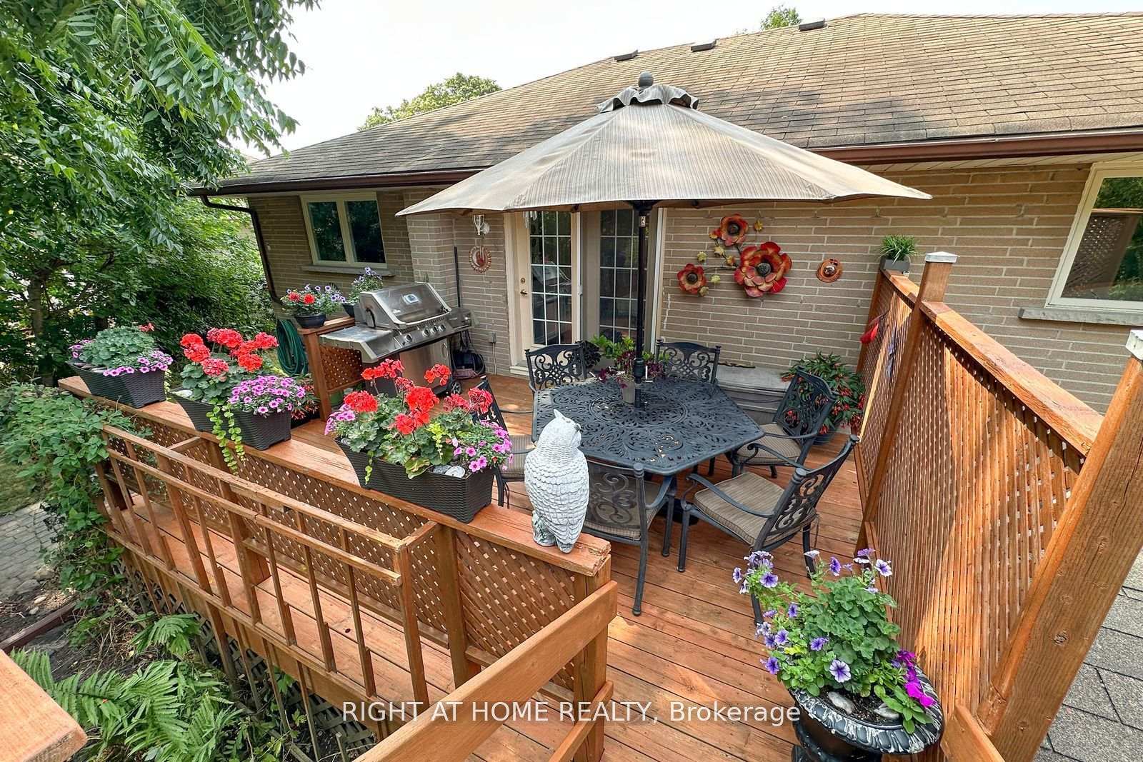 Photo 29 of 207 Hallett Avenue, Whitby, Lynde Creek — HOMEH