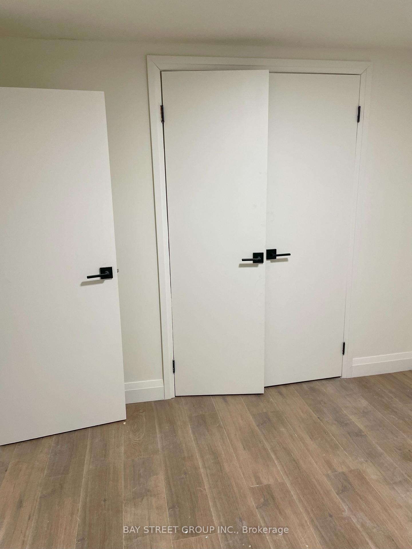 Photo 6 of Unit 1, 517 Harris Court, Whitby, Downtown Whitby — HOMEH