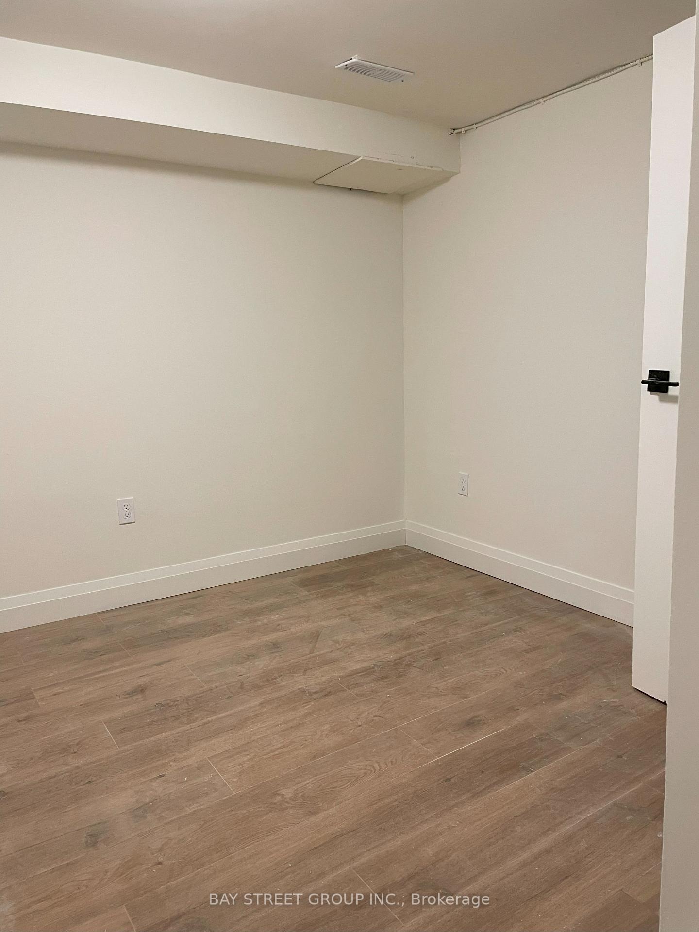 Photo 7 of Unit 1, 517 Harris Court, Whitby, Downtown Whitby — HOMEH