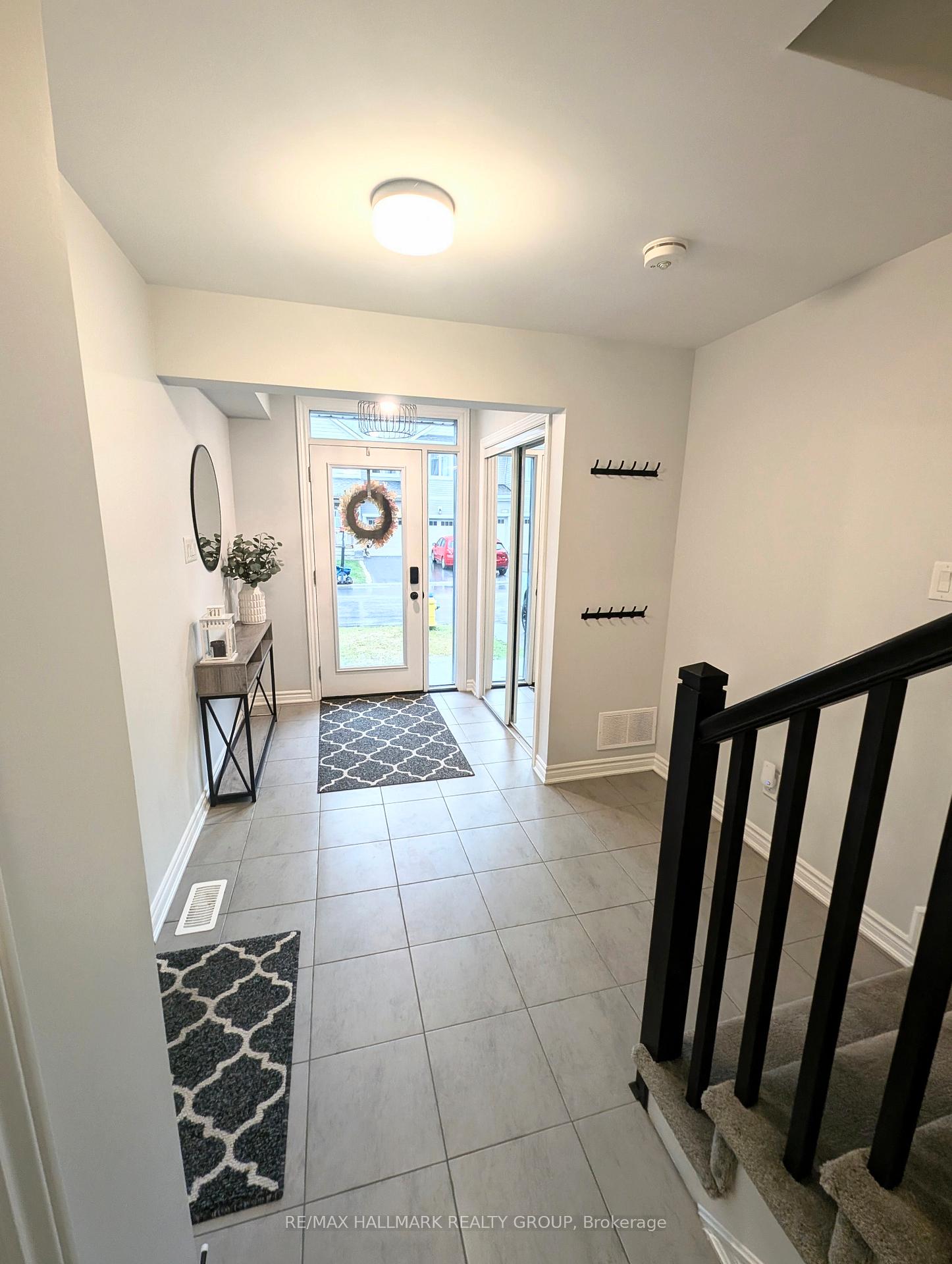 Photo 2 of 245 Atima Circle, Ottawa, Barrhaven - Half Moon Bay — HOMEH