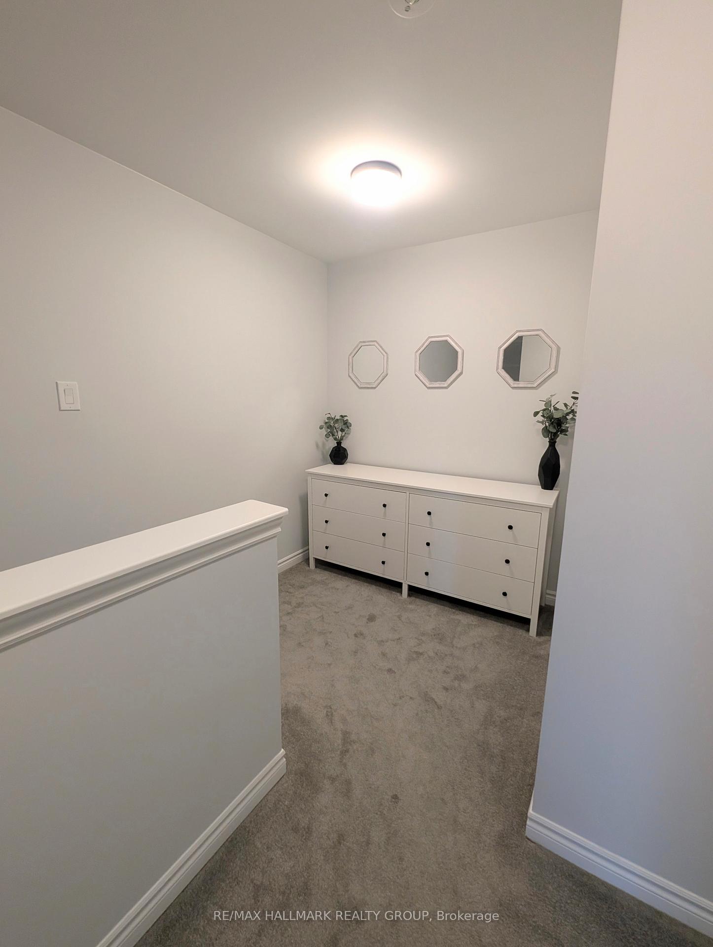 Photo 3 of 245 Atima Circle, Ottawa, Barrhaven - Half Moon Bay — HOMEH