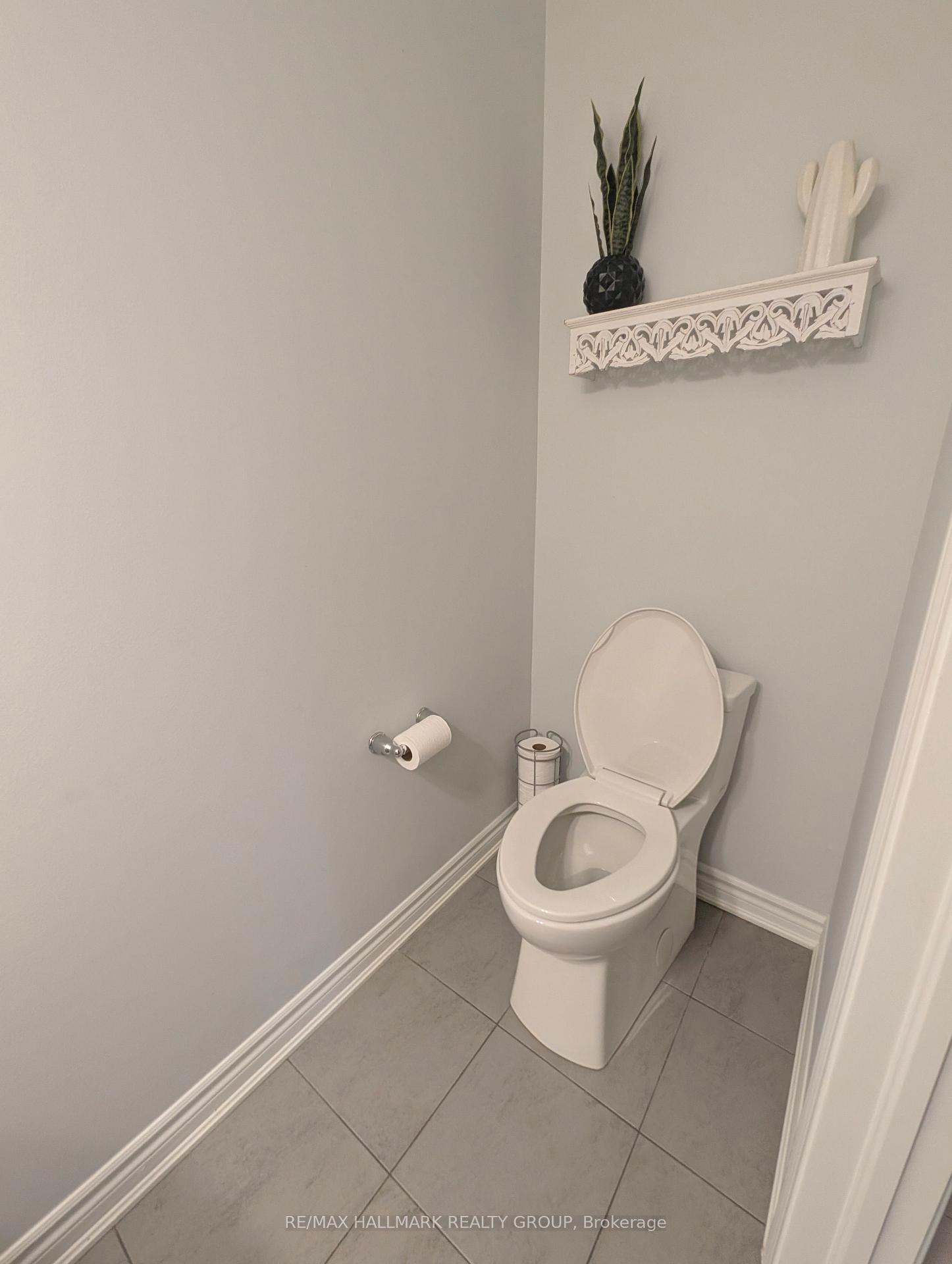 Photo 13 of 245 Atima Circle, Ottawa, Barrhaven - Half Moon Bay — HOMEH