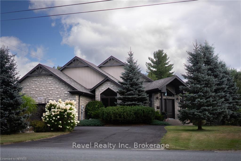 Front of 748 Coursol Road