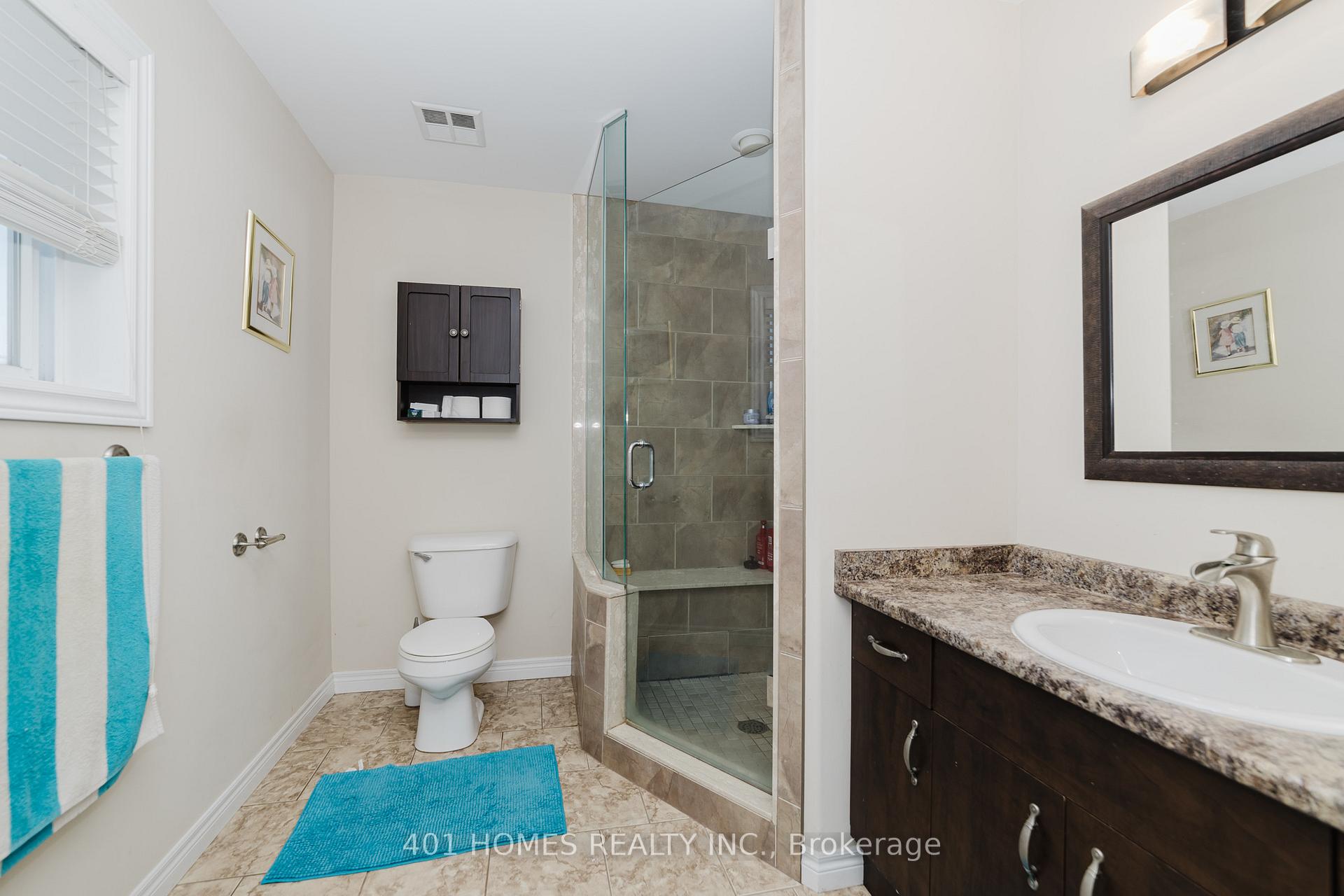 Photo 24 of 3068 Troup Crescent E, Windsor — HOMEH